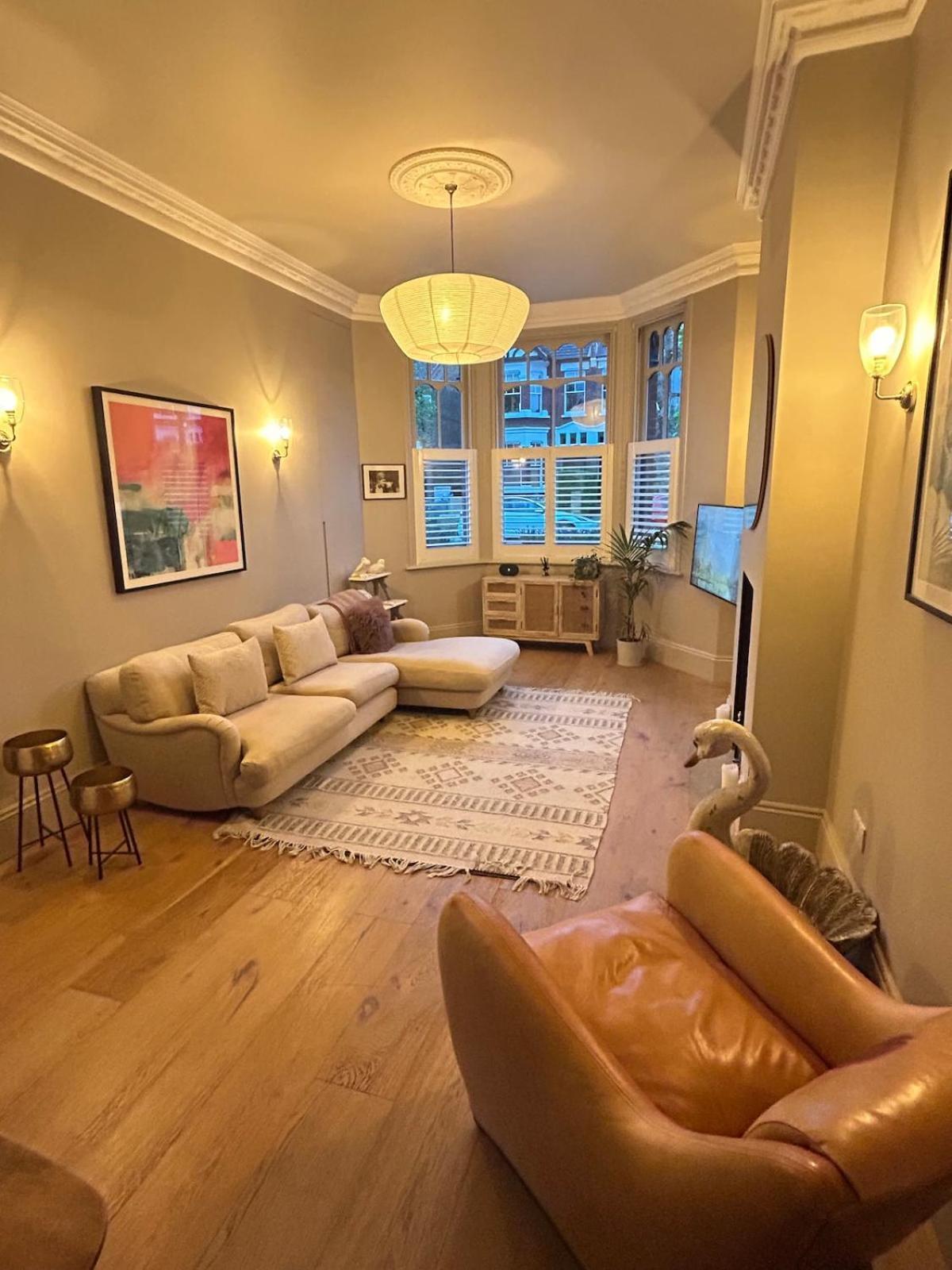 Hébergement de vacances Stunning 5-bedroom House In The Heart Of *