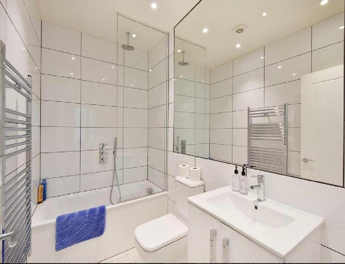 Modern 3 Bedrooms Flat In South Kensington Appartement
