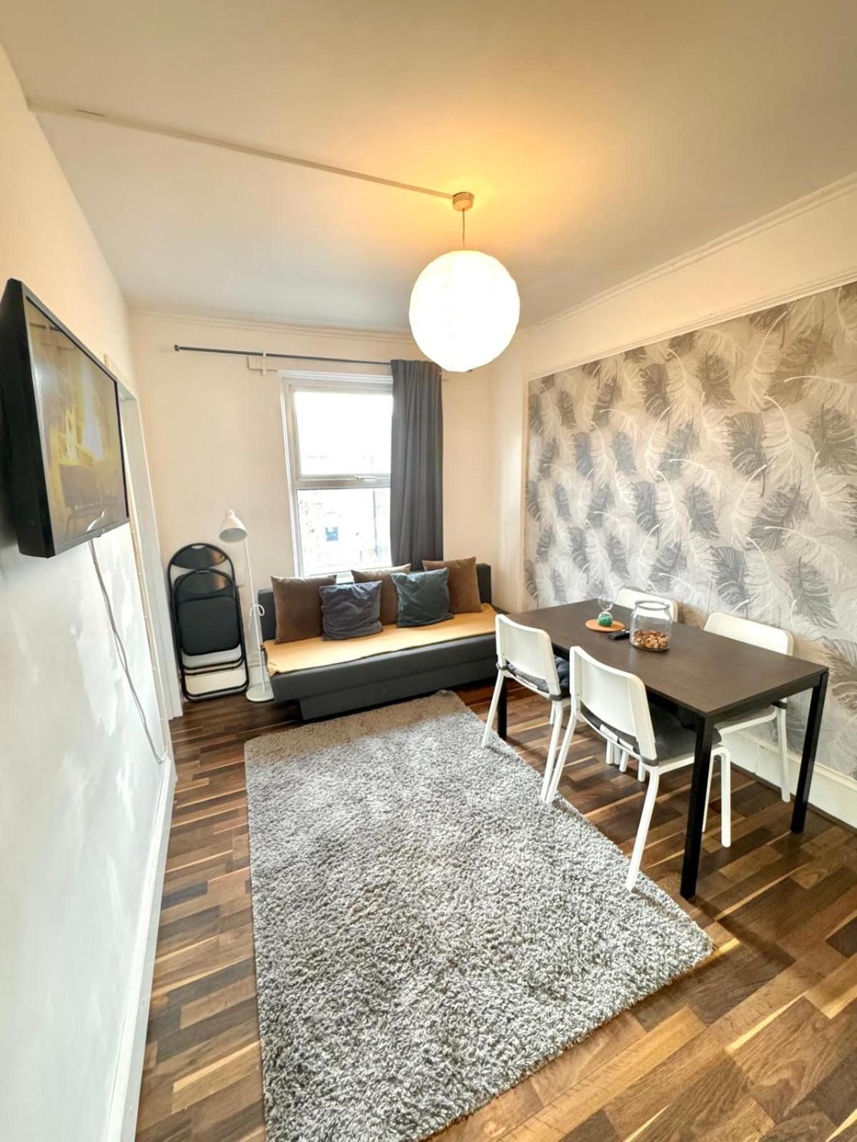 Comfy & Well-located 2br - Walthamstow Londres