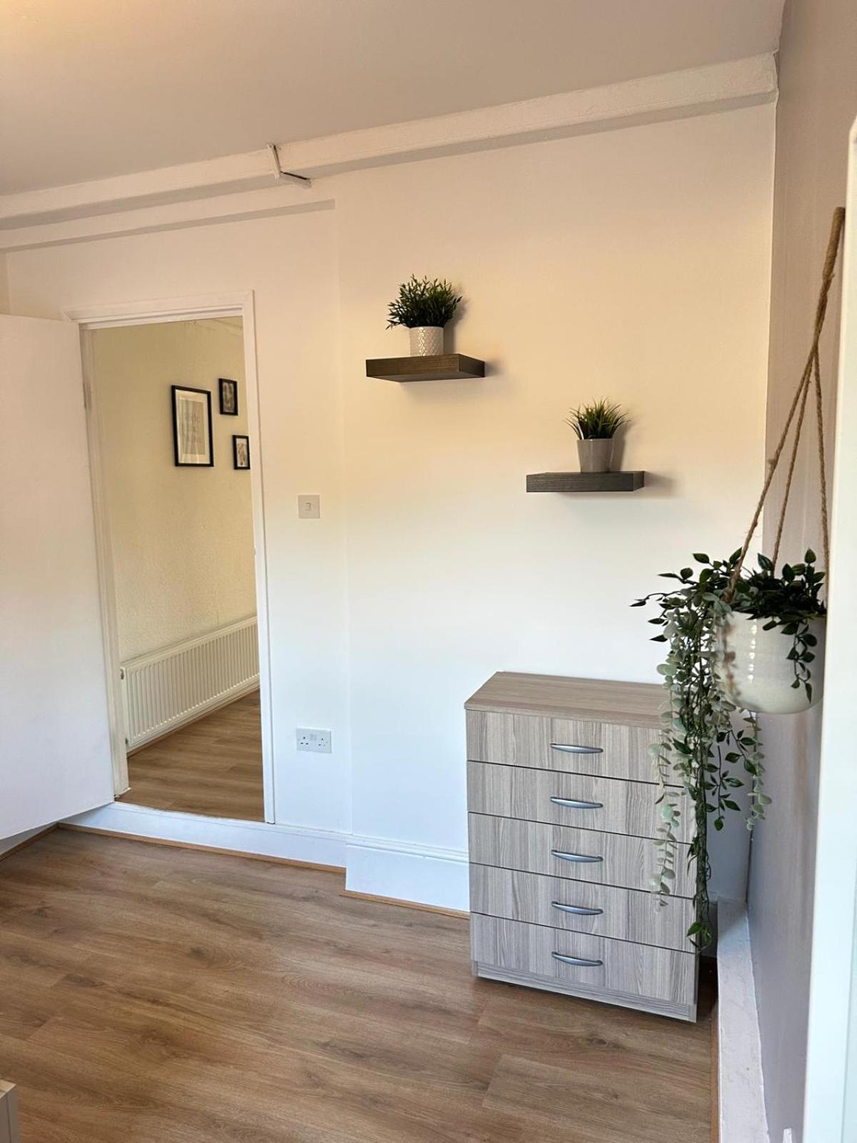 Comfy & Well-located 2br - Walthamstow Appartement