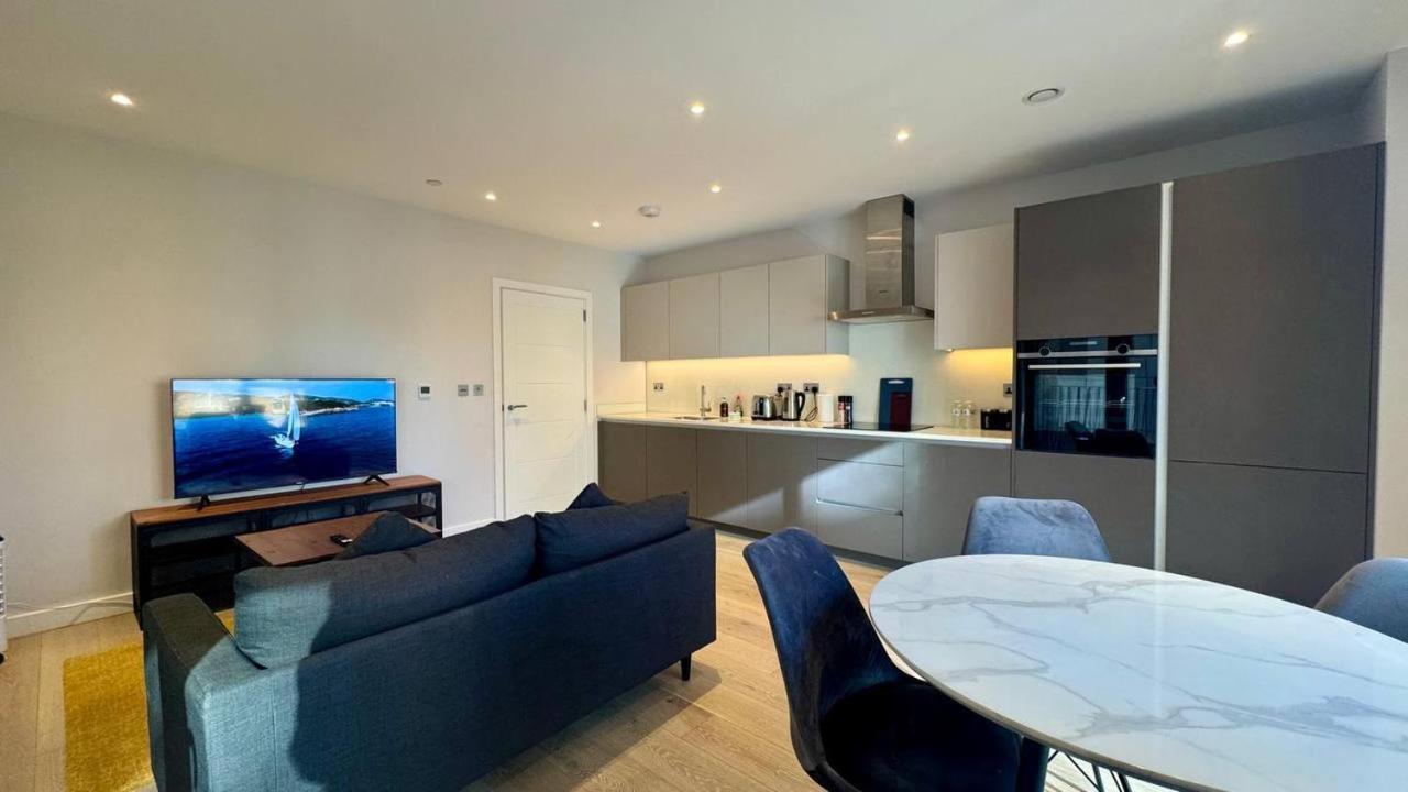 Appartement Modern 2 Bedroom Near Eye *