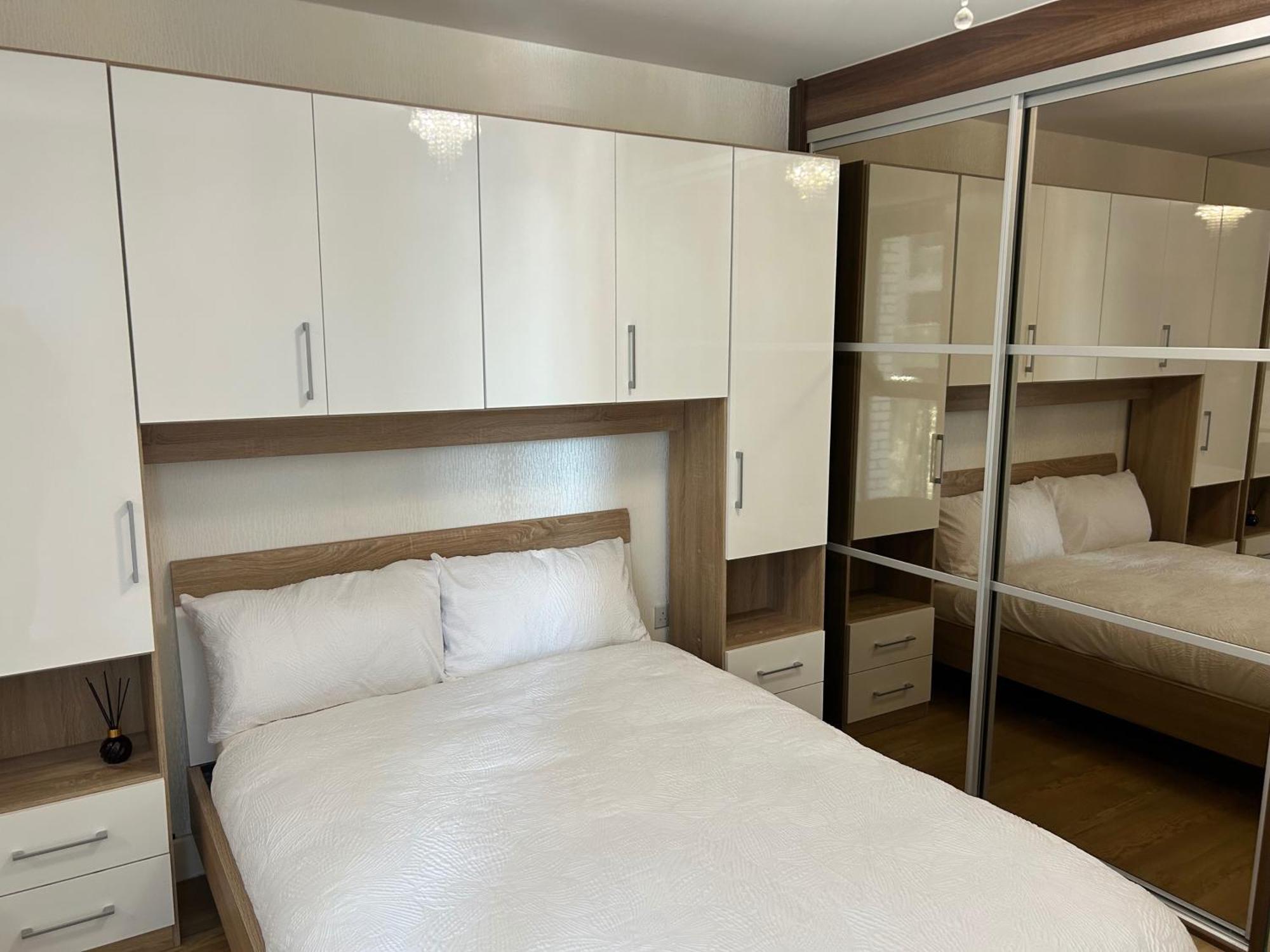 Appartement 1-Bed Apt Sleeps 4 Central To Shops & Transport Londres