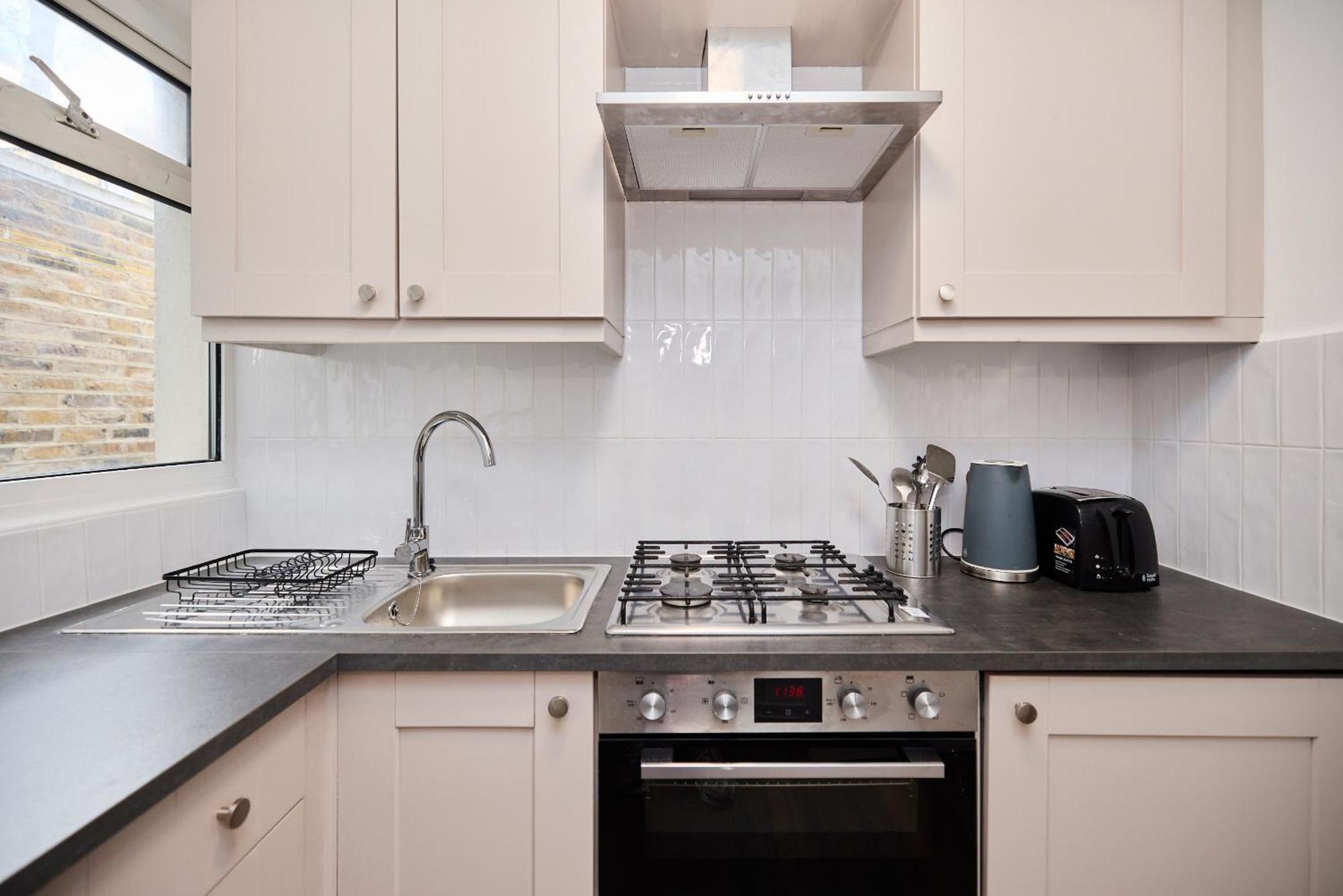The Maida Hill Hideout - 2bdr Flat With Courtyard Londres