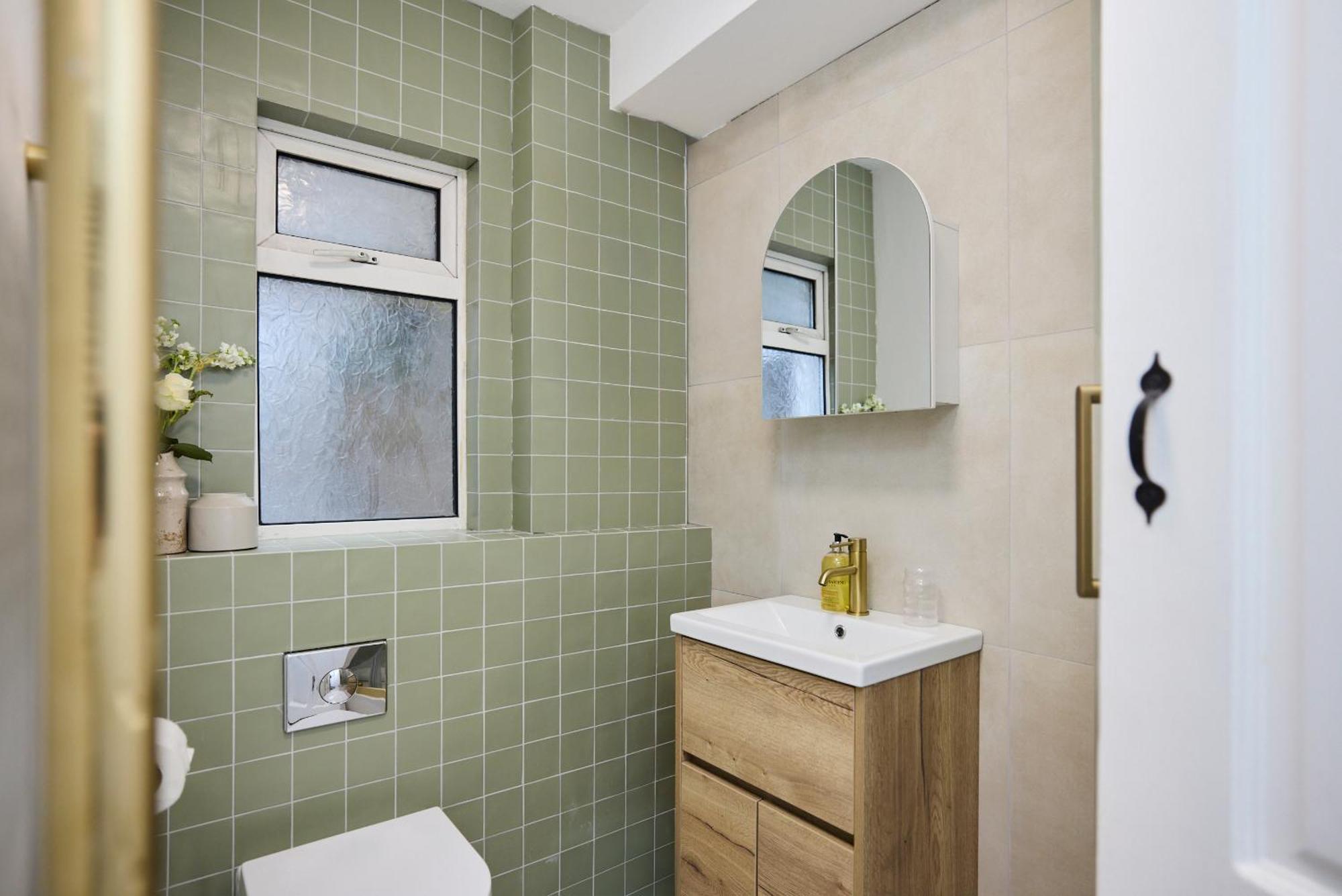 The Maida Hill Hideout - 2bdr Flat With Courtyard Appartement