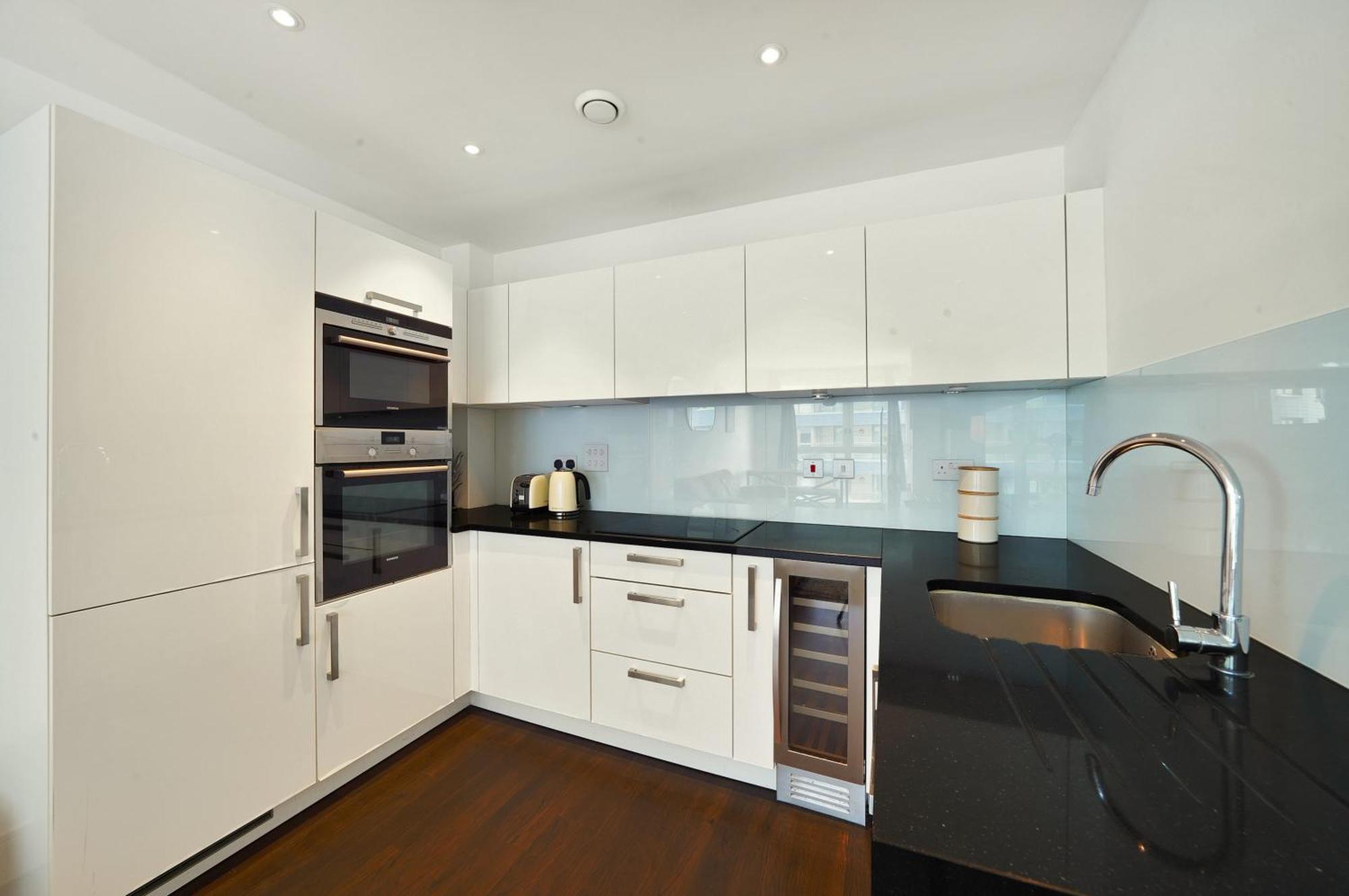 Modern 2-bedroom Flat Near Emirates Stadium -