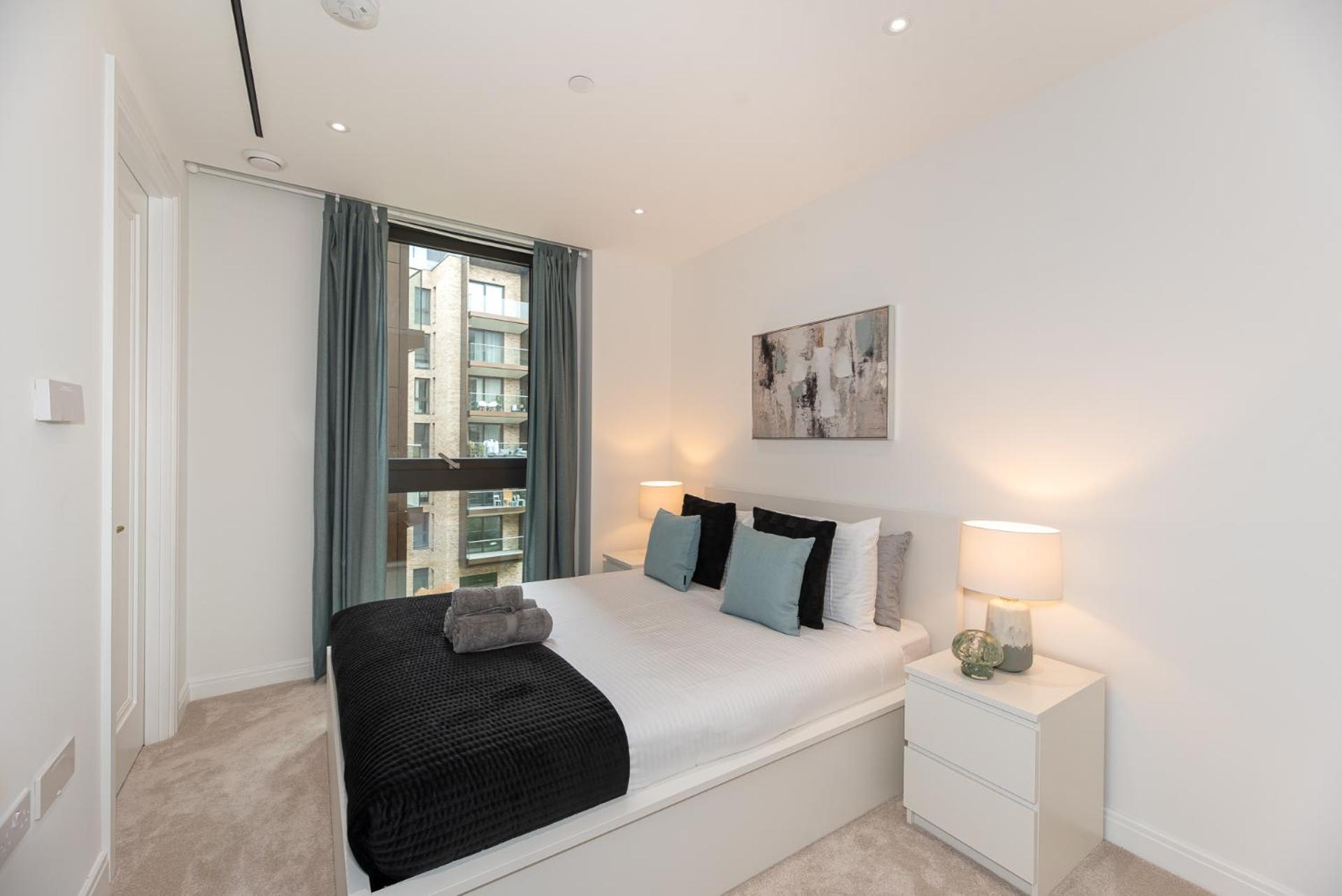 Premium 2-Bedroom Flat With Lift & Private Balcony In Farringdon, London Appartement