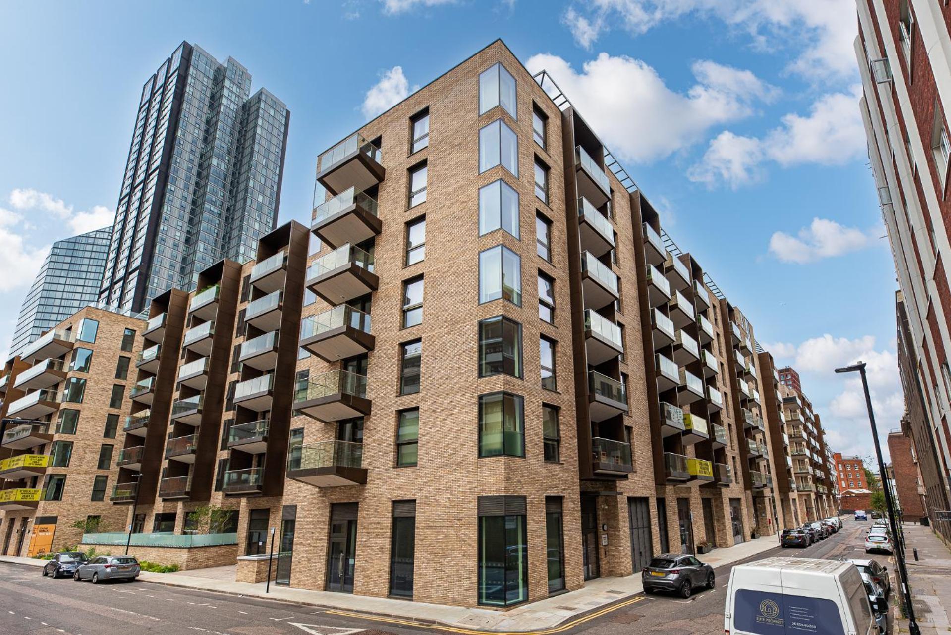 Premium 2-Bedroom Flat With Lift & Private Balcony In Farringdon, London Londres