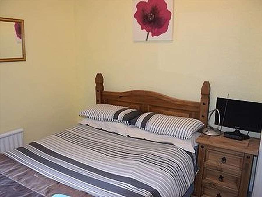 2 Bedroom Apartment, Fortescue Road Appartement *