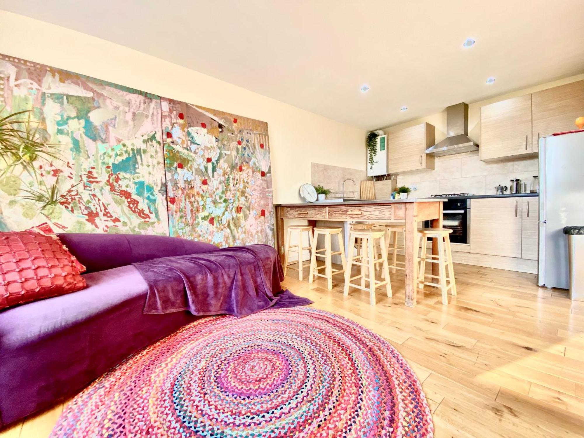 Apartamento London's East End 2 Bedroom *