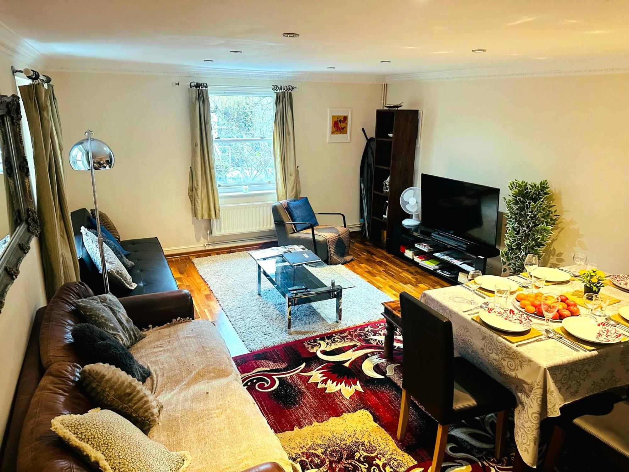 Lovely Around Kensington And Chelsea Locations W8 Sw5 Sw3 Sw10 By Ricky & Giustina * Londres