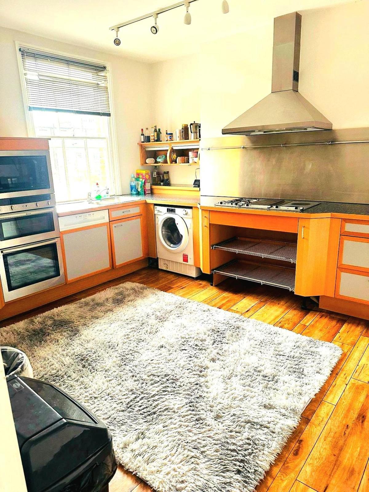 Lovely Around Kensington And Chelsea Locations W8 Sw5 Sw3 Sw10 By Ricky & Giustina Apartamento