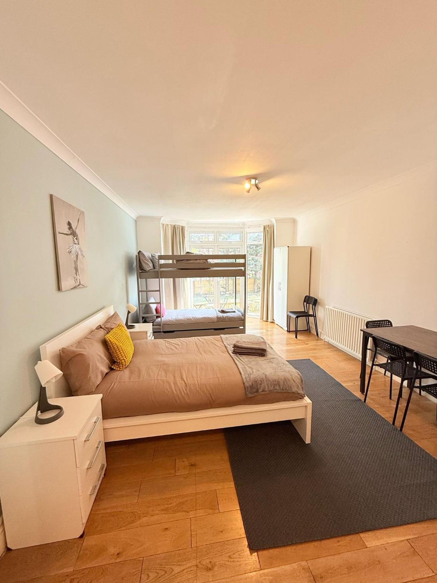 Quarto em Acomodações Particulares Wembley *