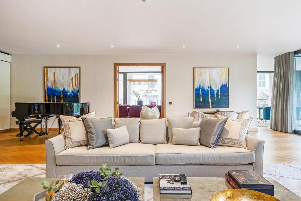 Luxury Flat With Access To Pool, And Gym Appartement Londres