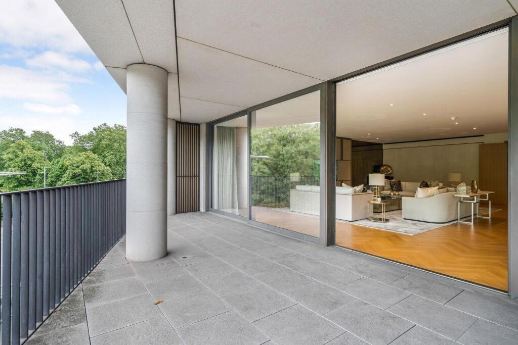 Luxury Flat With Access To Pool, And Gym Appartement