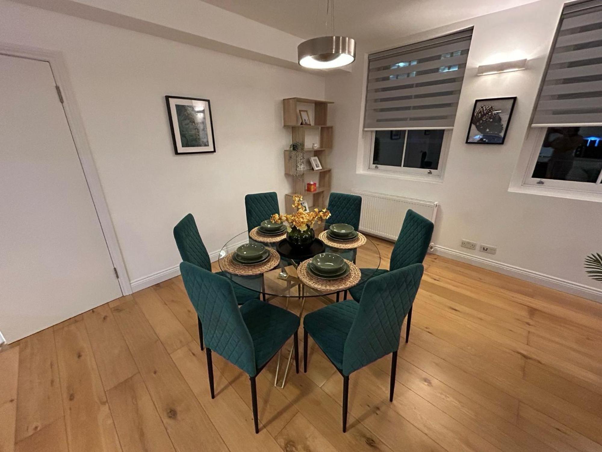 Two Bed By Livestay Short Lets & Serviced Near Oxford Circus *