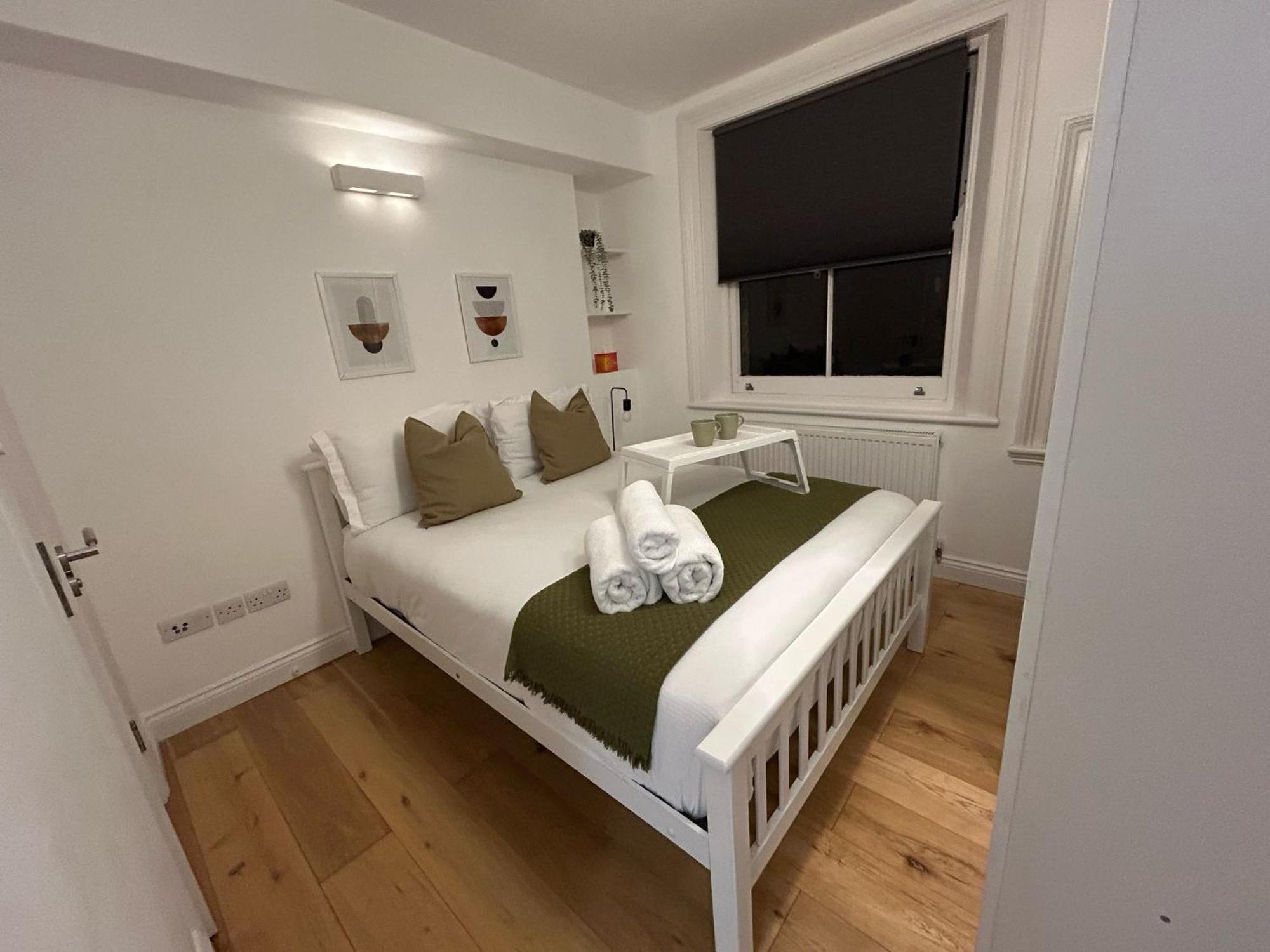 Two Bed By Livestay Short Lets & Serviced Near Oxford Circus Londres
