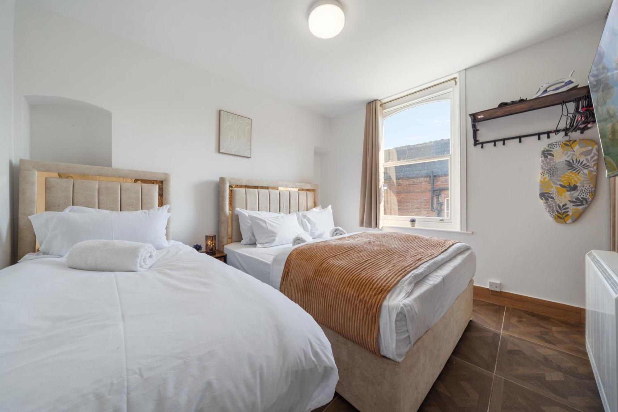 Stylish In The Heart Of Soho Your West End Escape! Gsg London