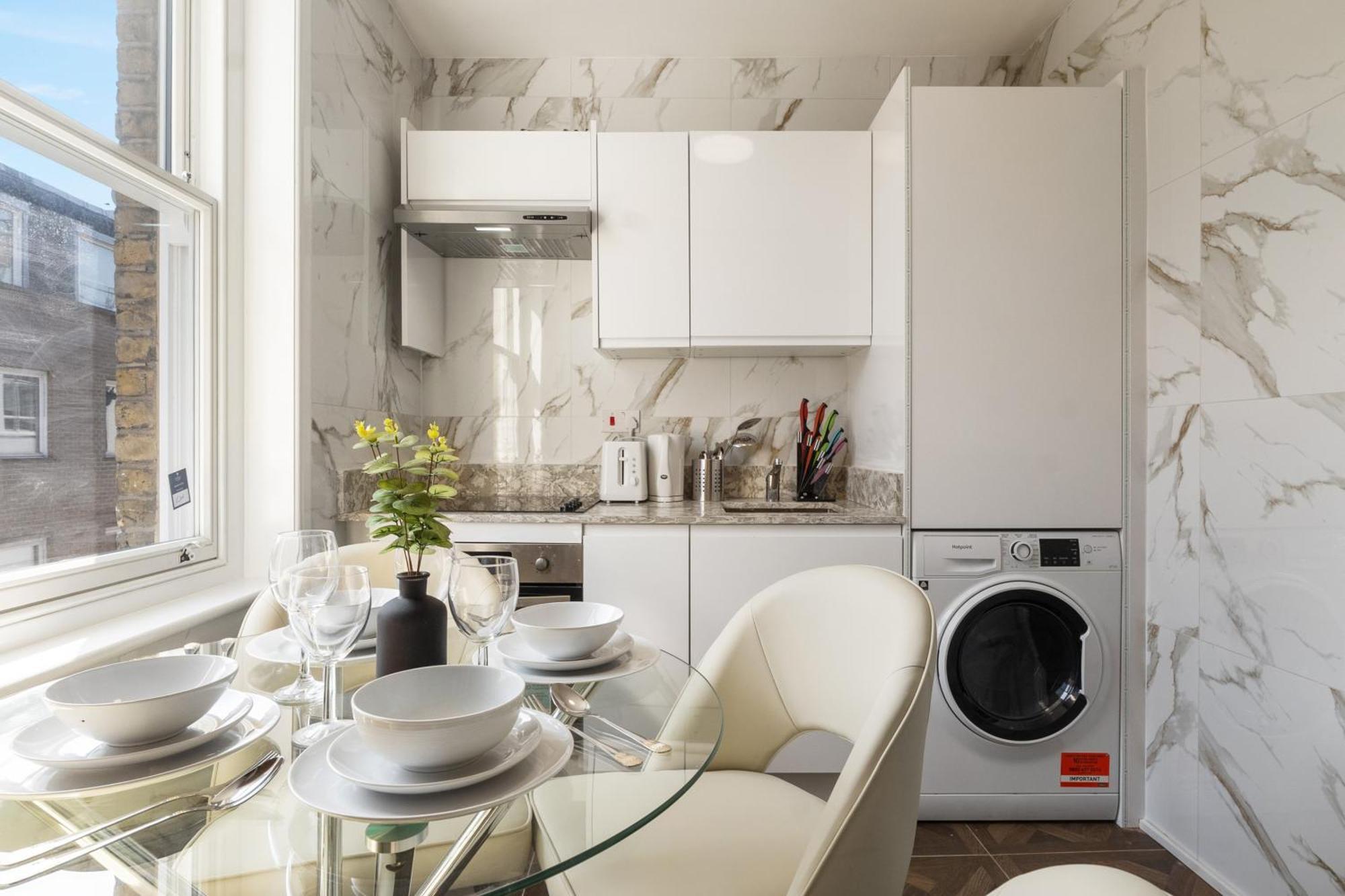 Apartment Stylish In The Heart Of Soho Your West End Escape! Gsg