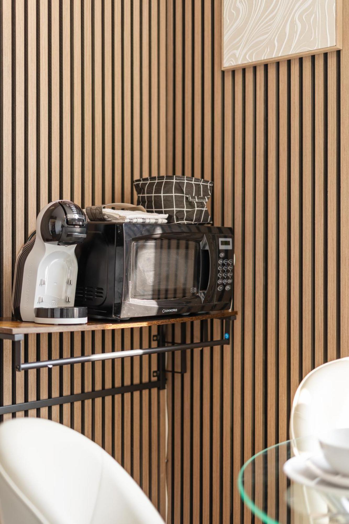 Stylish In The Heart Of Soho Your West End Escape! Gsg Apartment London