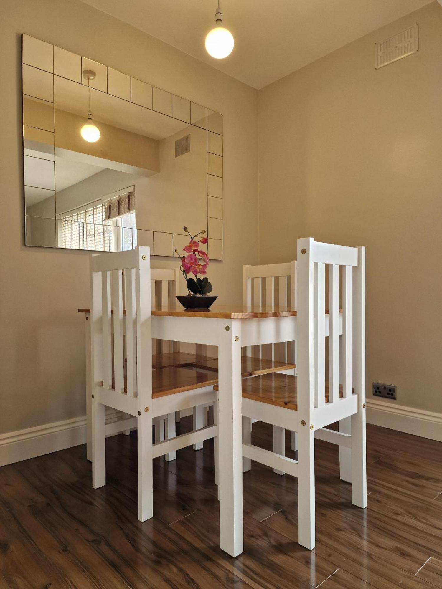 2 Bed Close To