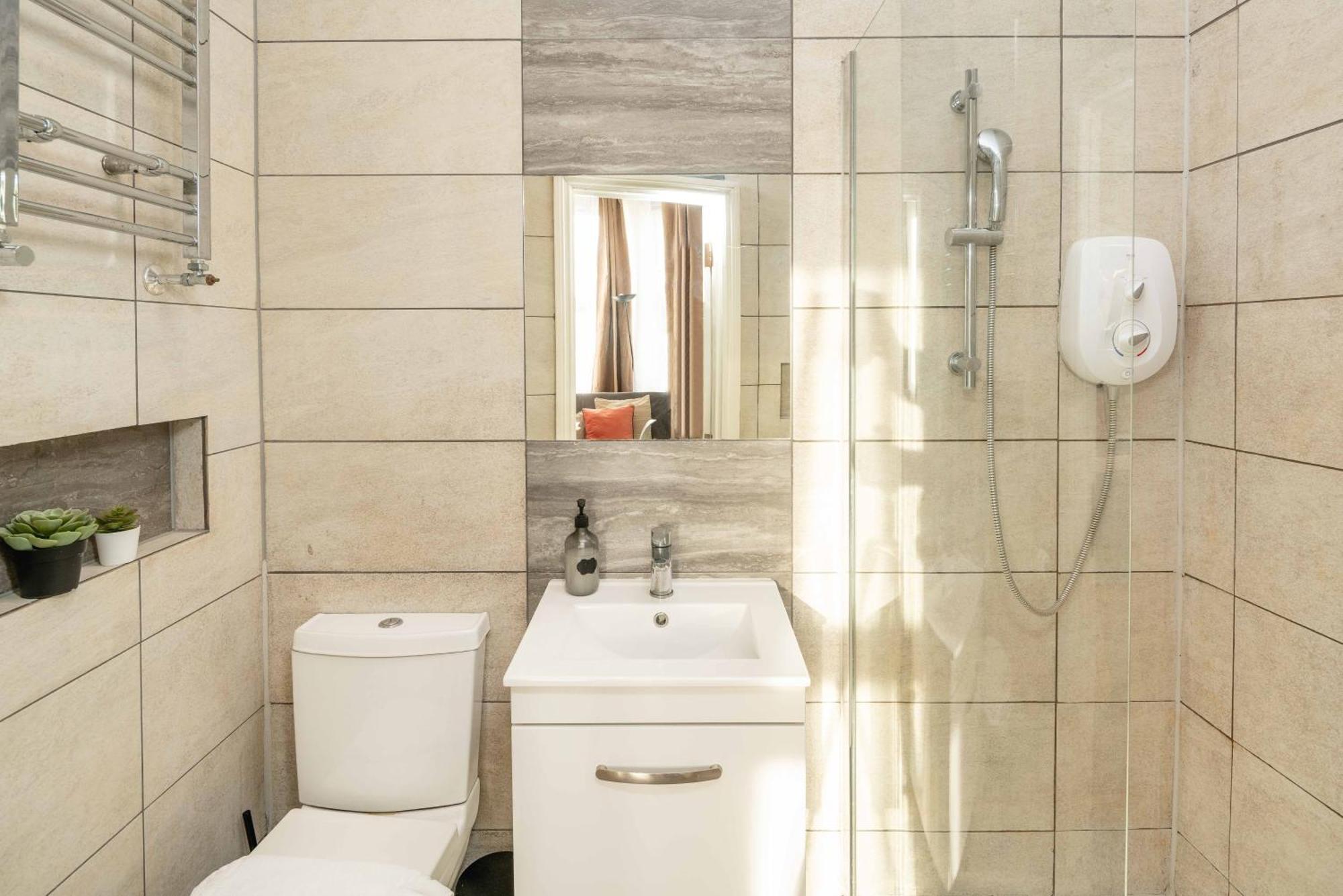 Appartement Bright By Hampstead & Kilburn For 4 *