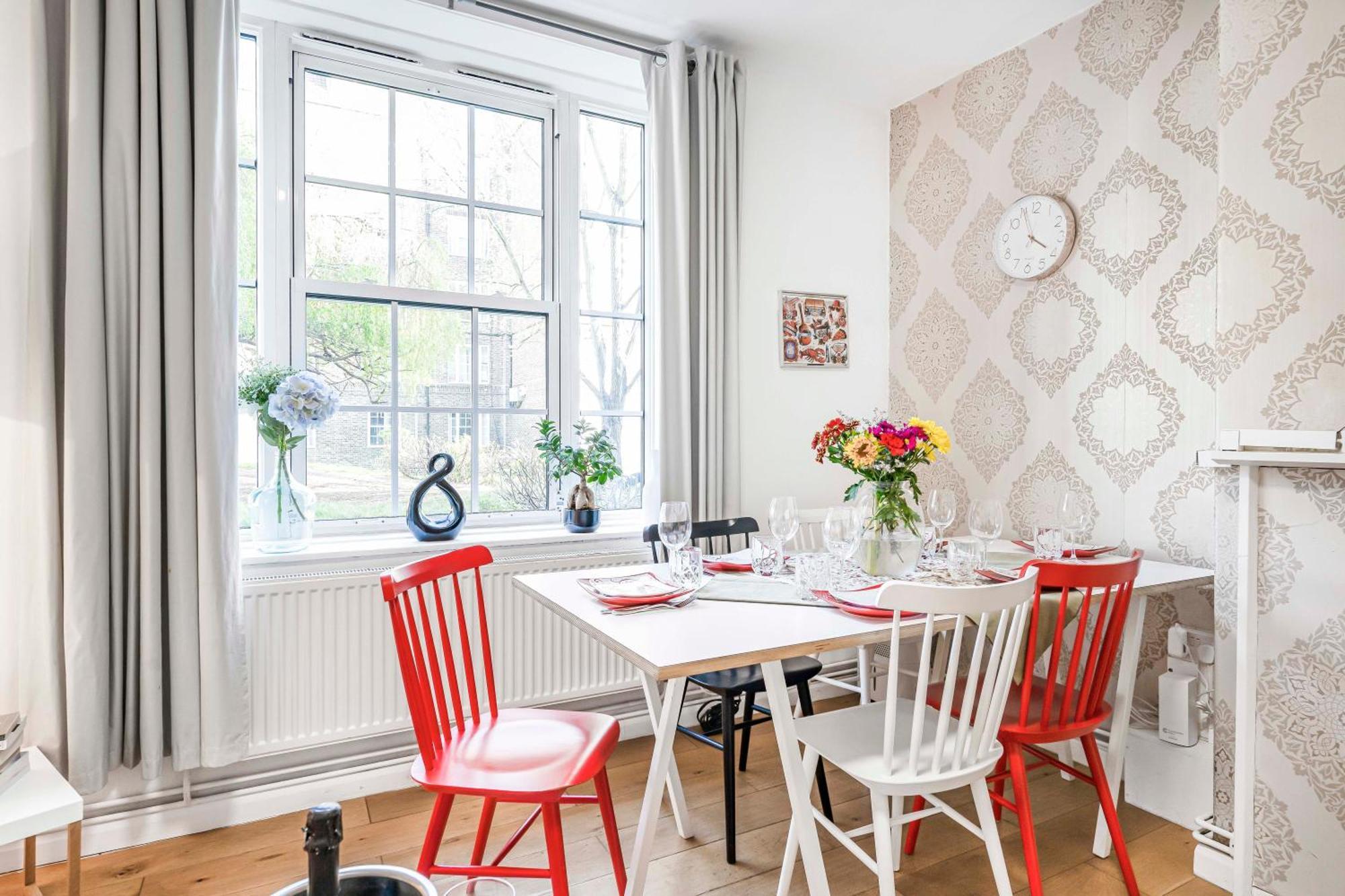 Appartement Gem In Waterloo, *