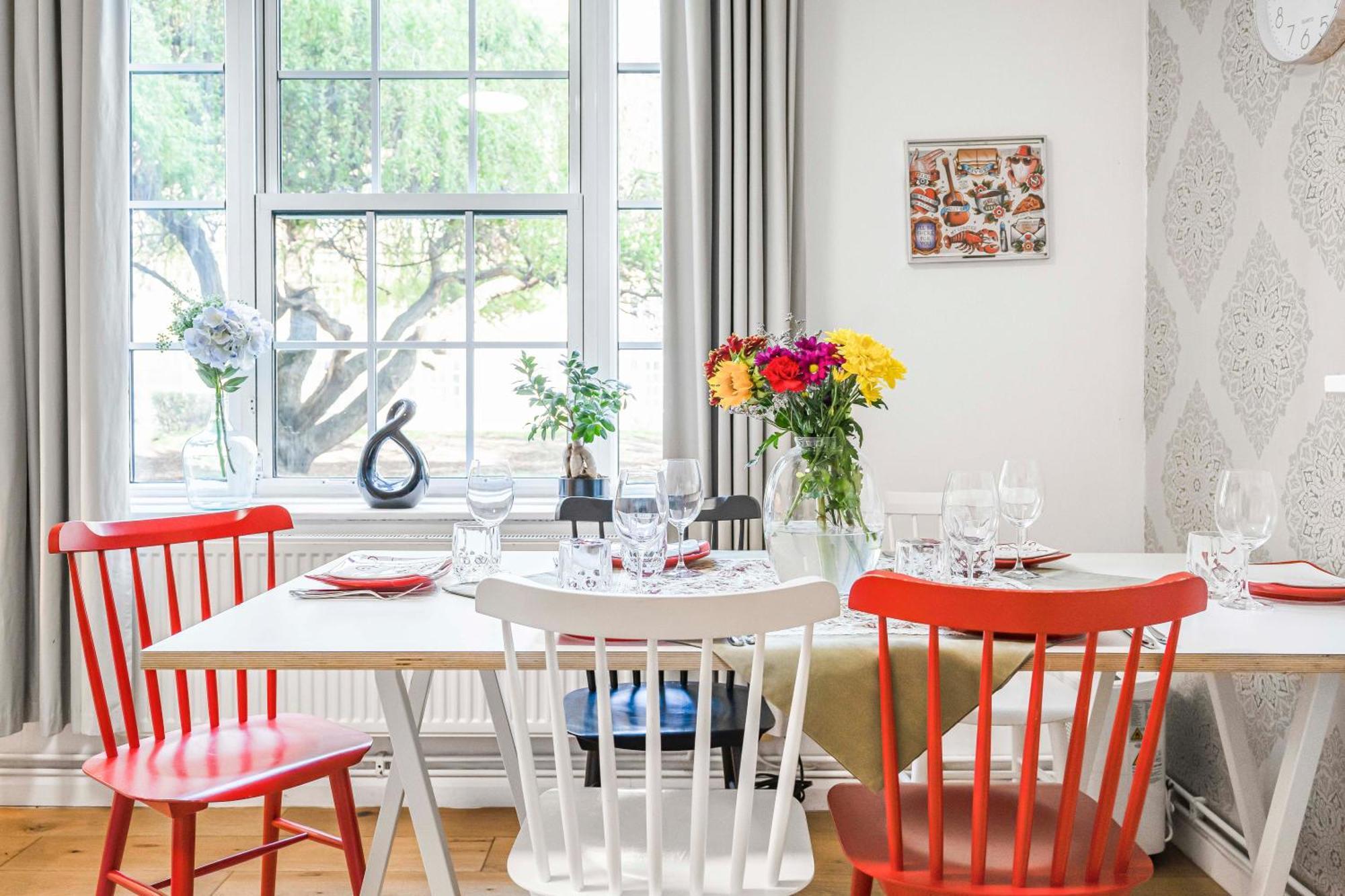 Appartement Gem In Waterloo, *