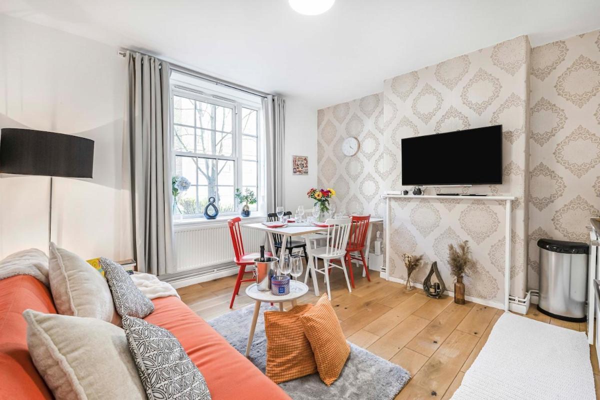 Appartement Gem In Waterloo, *