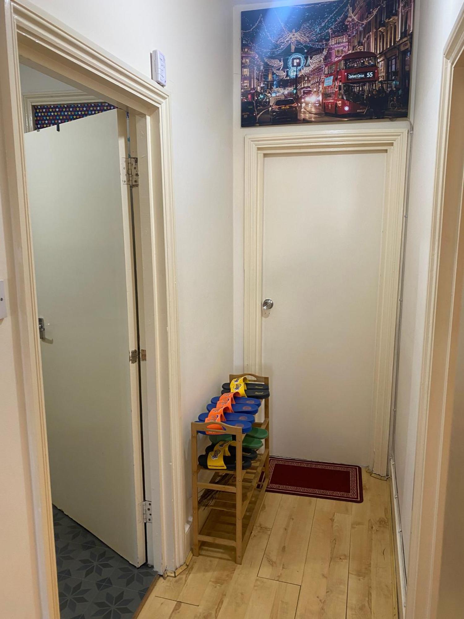 Cozy Private Near Cambridge Heath Station Séjour chez l'habitant *