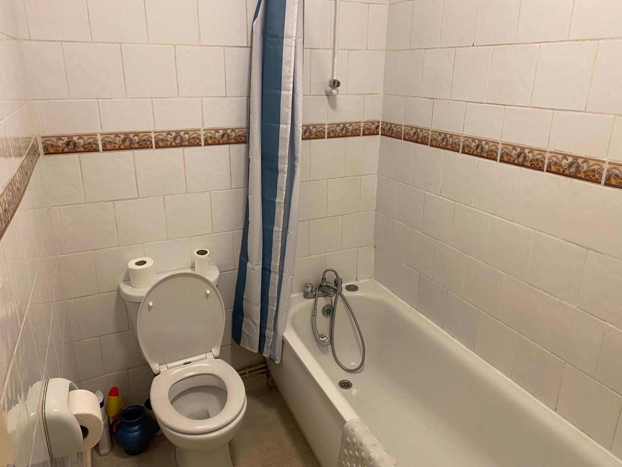 Cozy Private Near Cambridge Heath Station *
