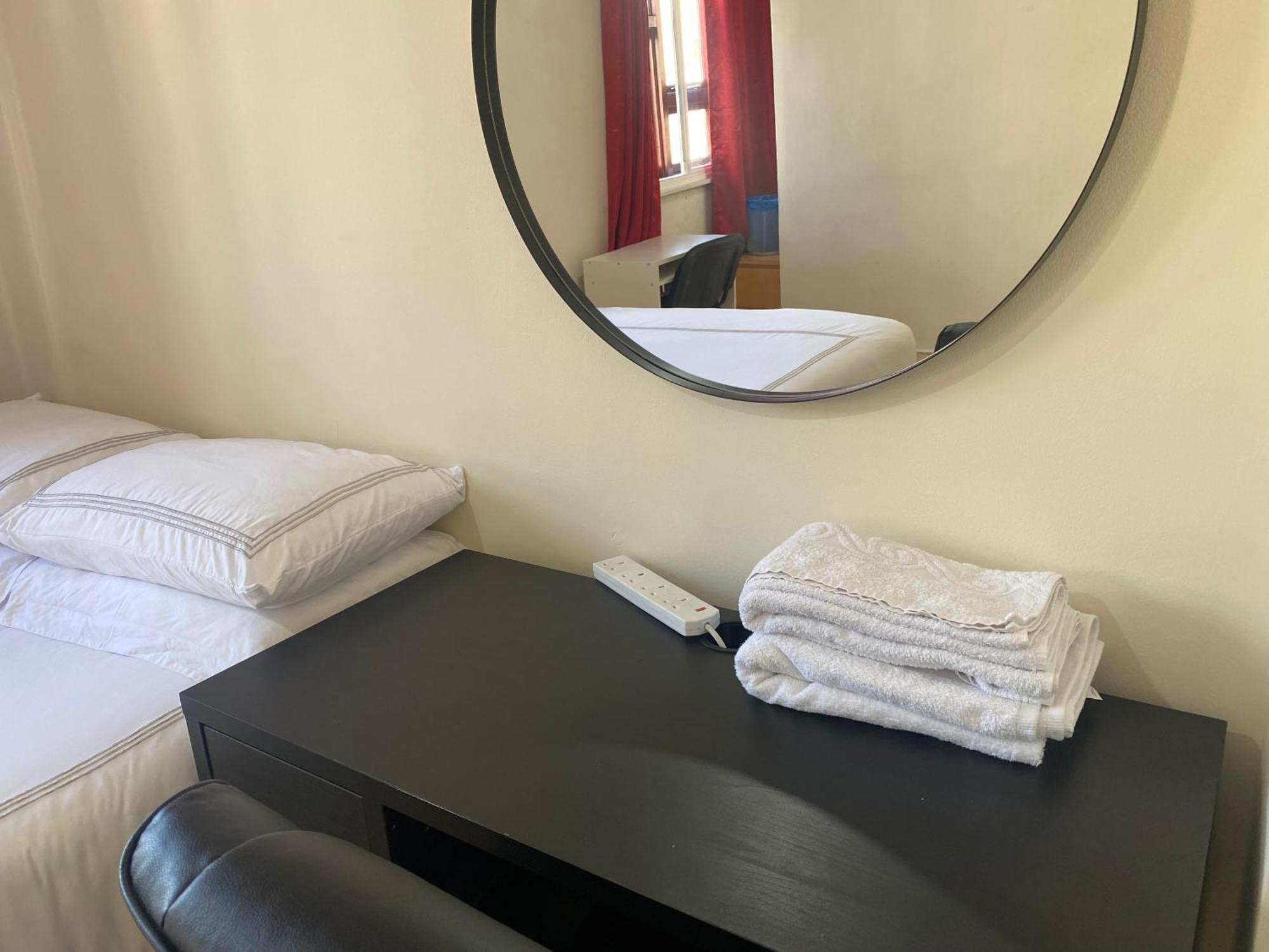 Homestay Cozy Private Near Cambridge Heath Station *