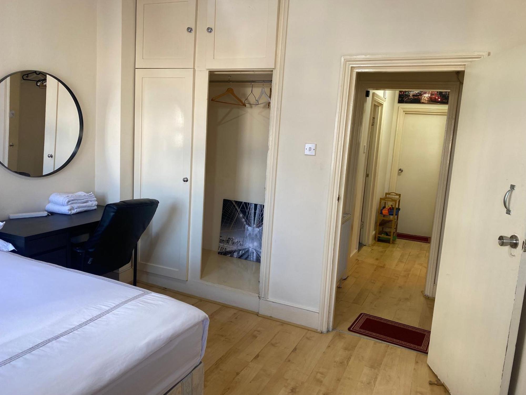 Homestay Cozy Private Near Cambridge Heath Station *