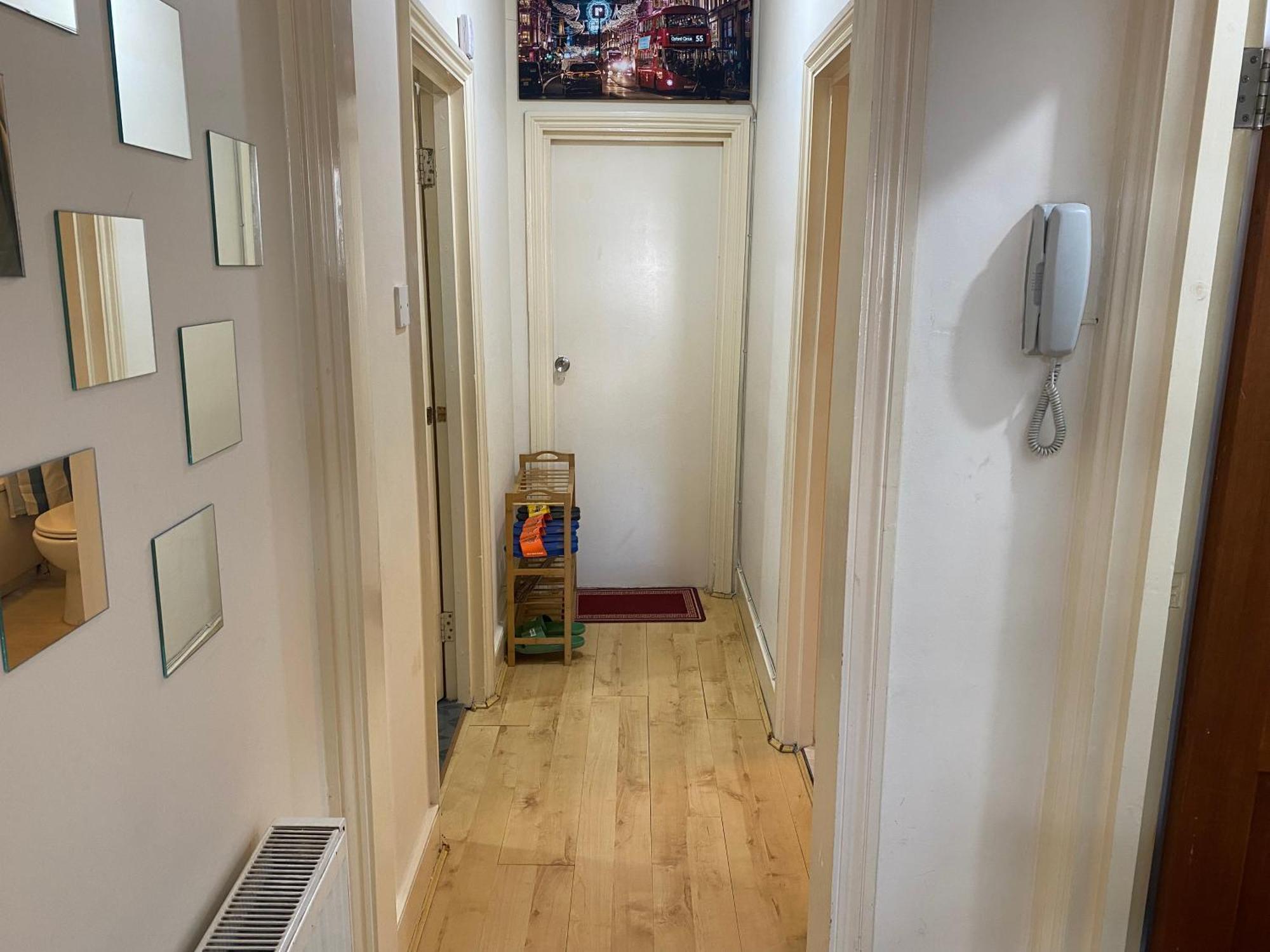 Cozy Private Near Cambridge Heath Station Séjour chez l'habitant