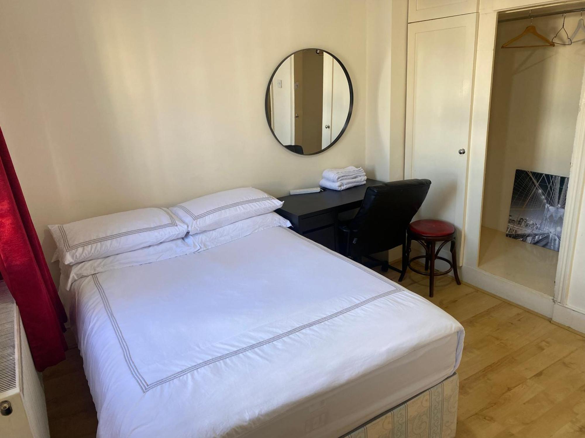 Homestay Cozy Private Near Cambridge Heath Station
