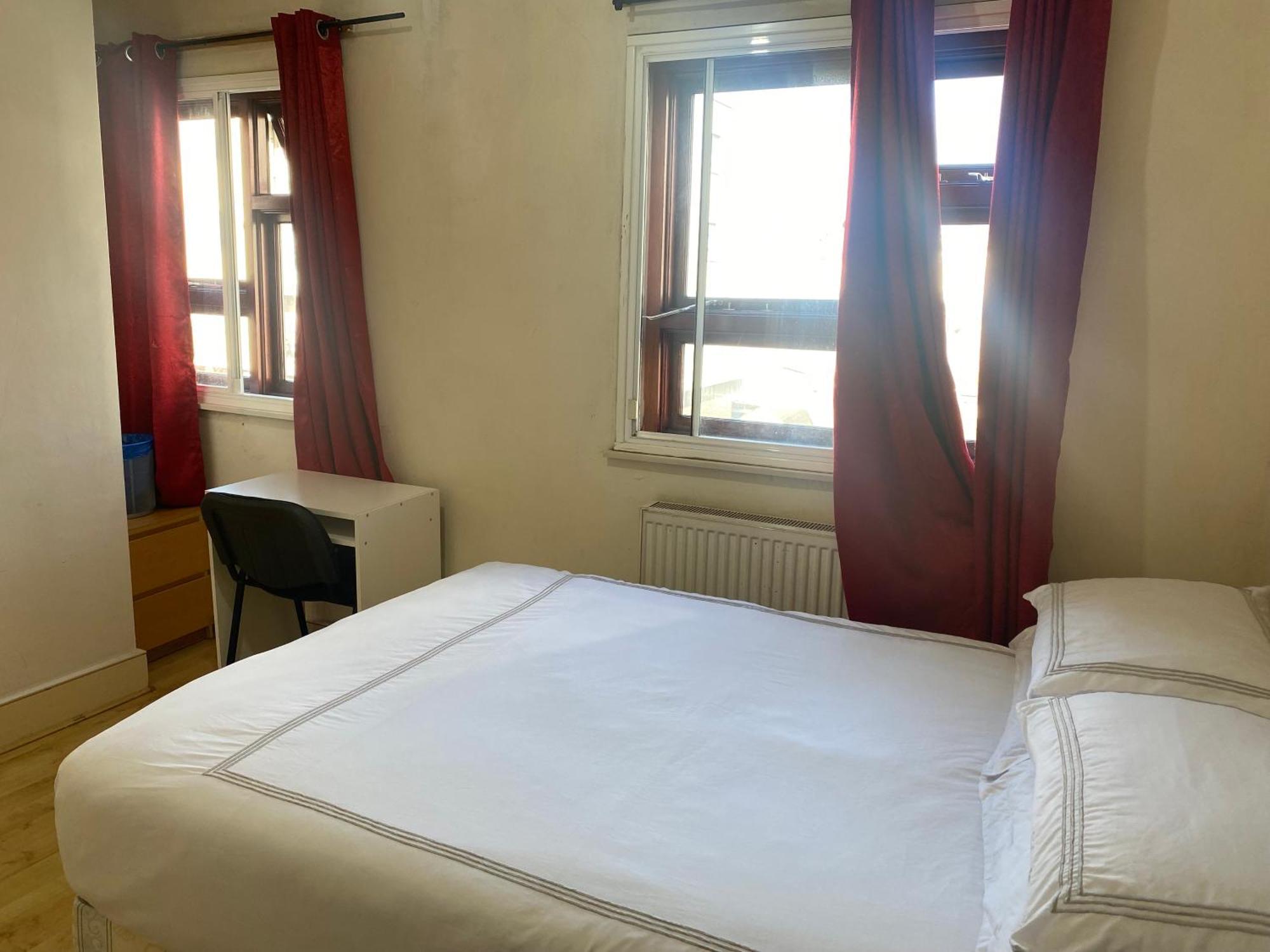 Cozy Private Near Cambridge Heath Station Séjour chez l'habitant Londres