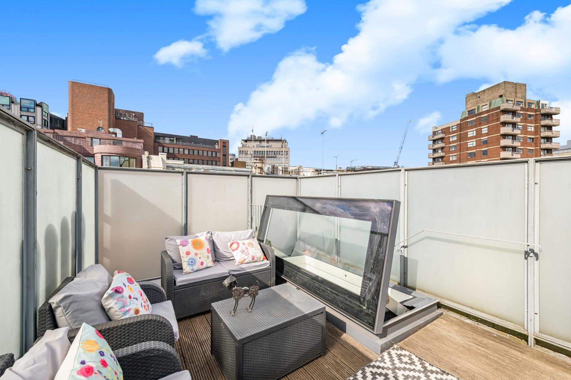 Covent Garden Penthouse *