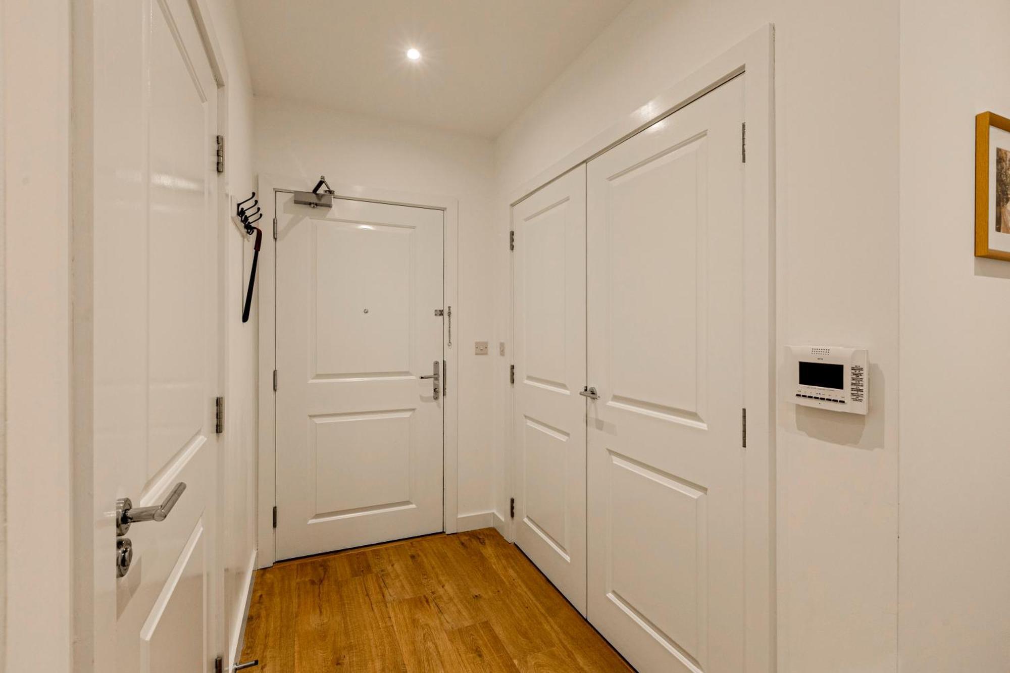 Cosy 2br Riverside In Greenwich With Balcony Appartement Londres