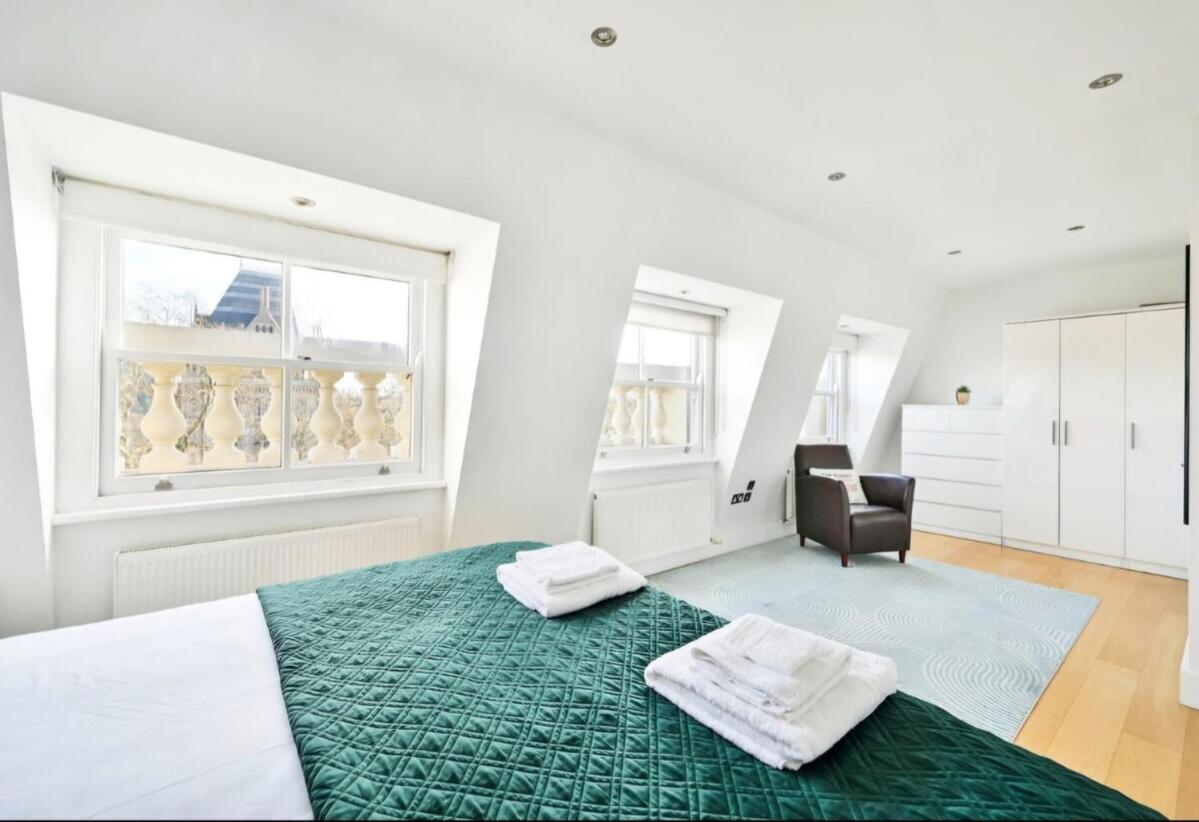 Apartamento 3 Bedrooms Penthouse In Queen's Gate *