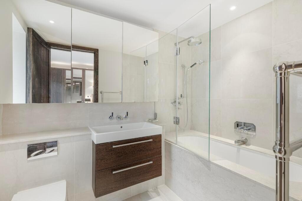 Appartement Spacious And Private By Royal Palace Londres