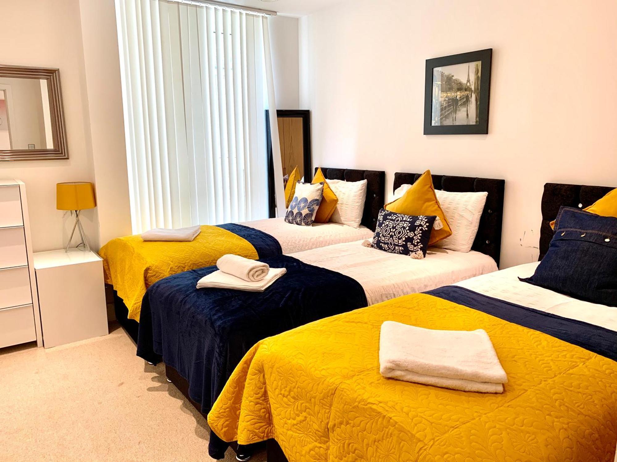 Appartement Modern Excel 2 Bedrooms 2 Bathrooms, Parking, Kitchen, Lounge, Balcony Londres