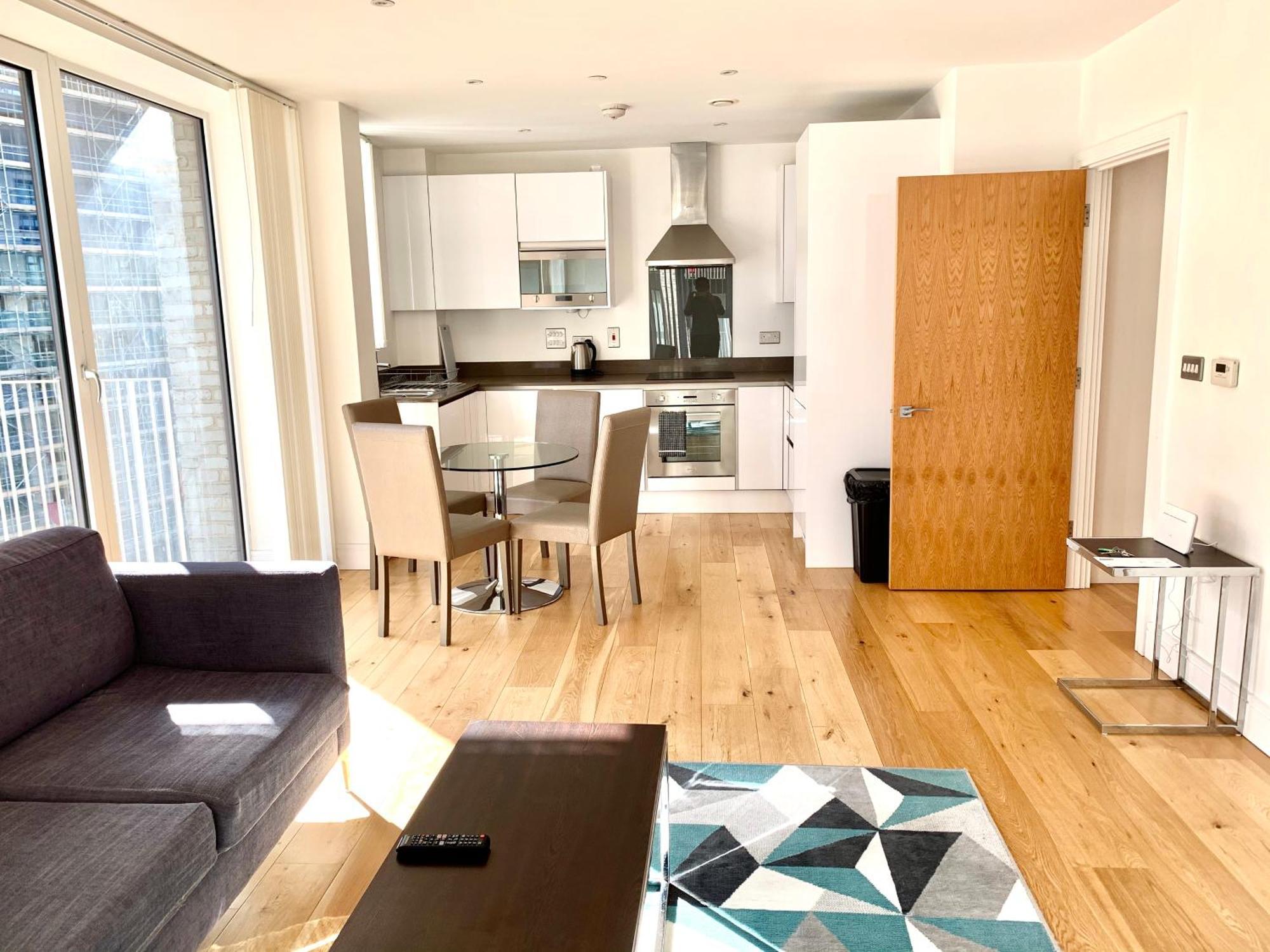 Modern Excel 2 Bedrooms 2 Bathrooms, Parking, Kitchen, Lounge, Balcony Appartement