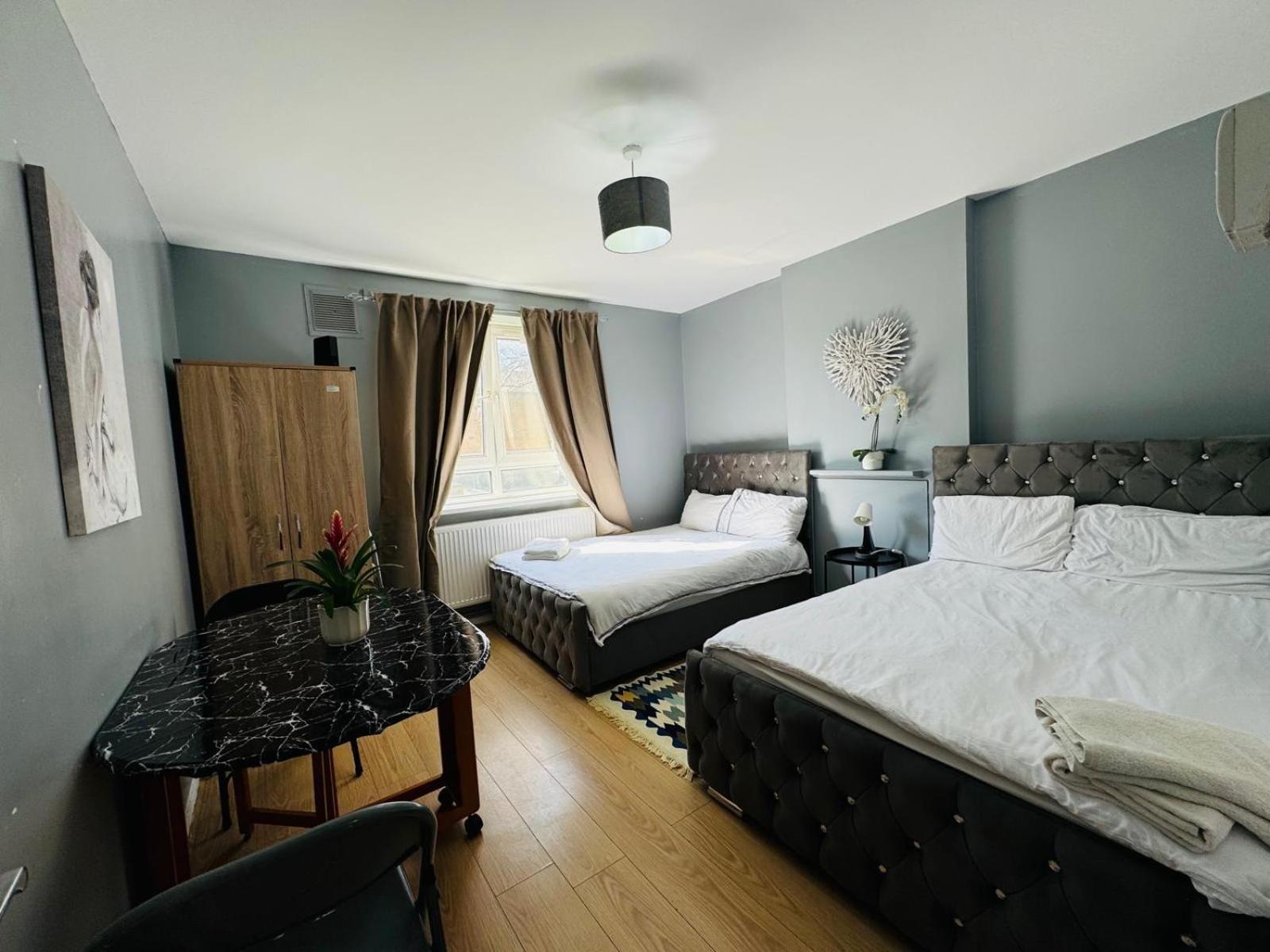 1 Bedroom Flat In Whitechapel, * Londres