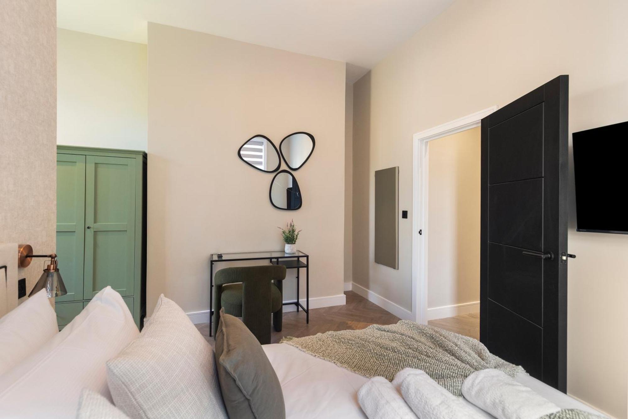 Luxury 3 Bedroom Flat 5 Min Walk To Maida Vale Tube Station * Londres