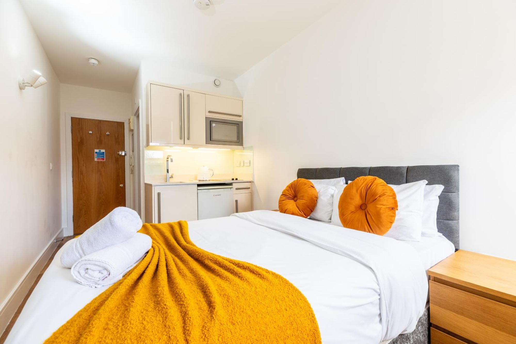 Clarges- Hsk Apartamento Londres