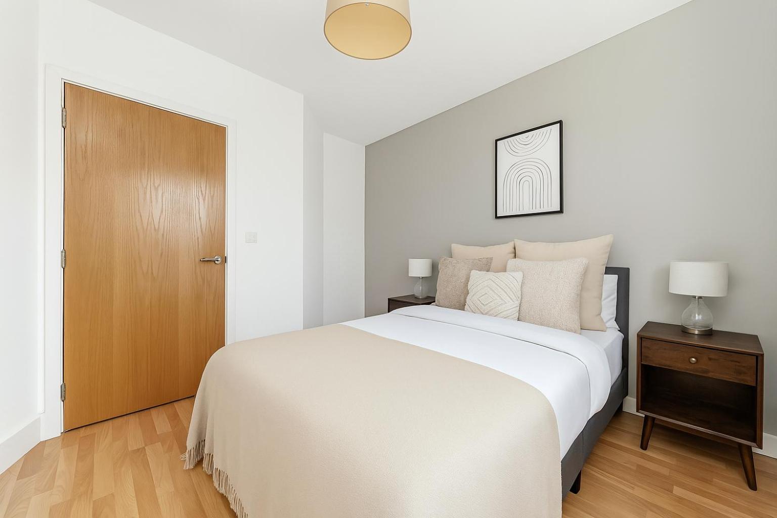 Bright & Contemporary 1-bed Flat - Great Location