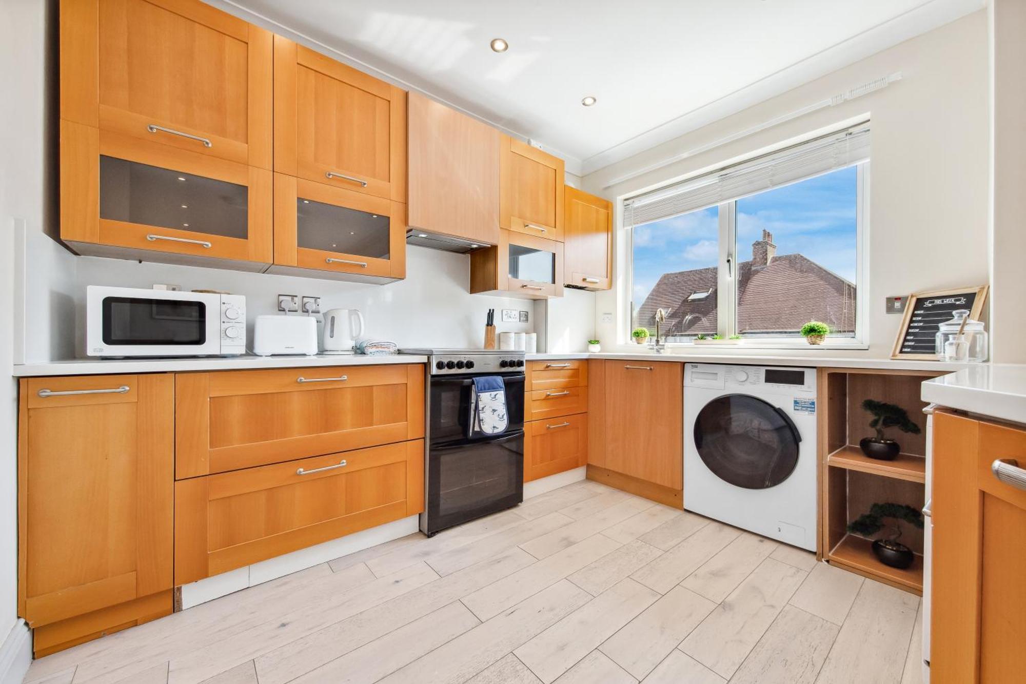 Stylish 4 Bed 2 Bath Nw Londres