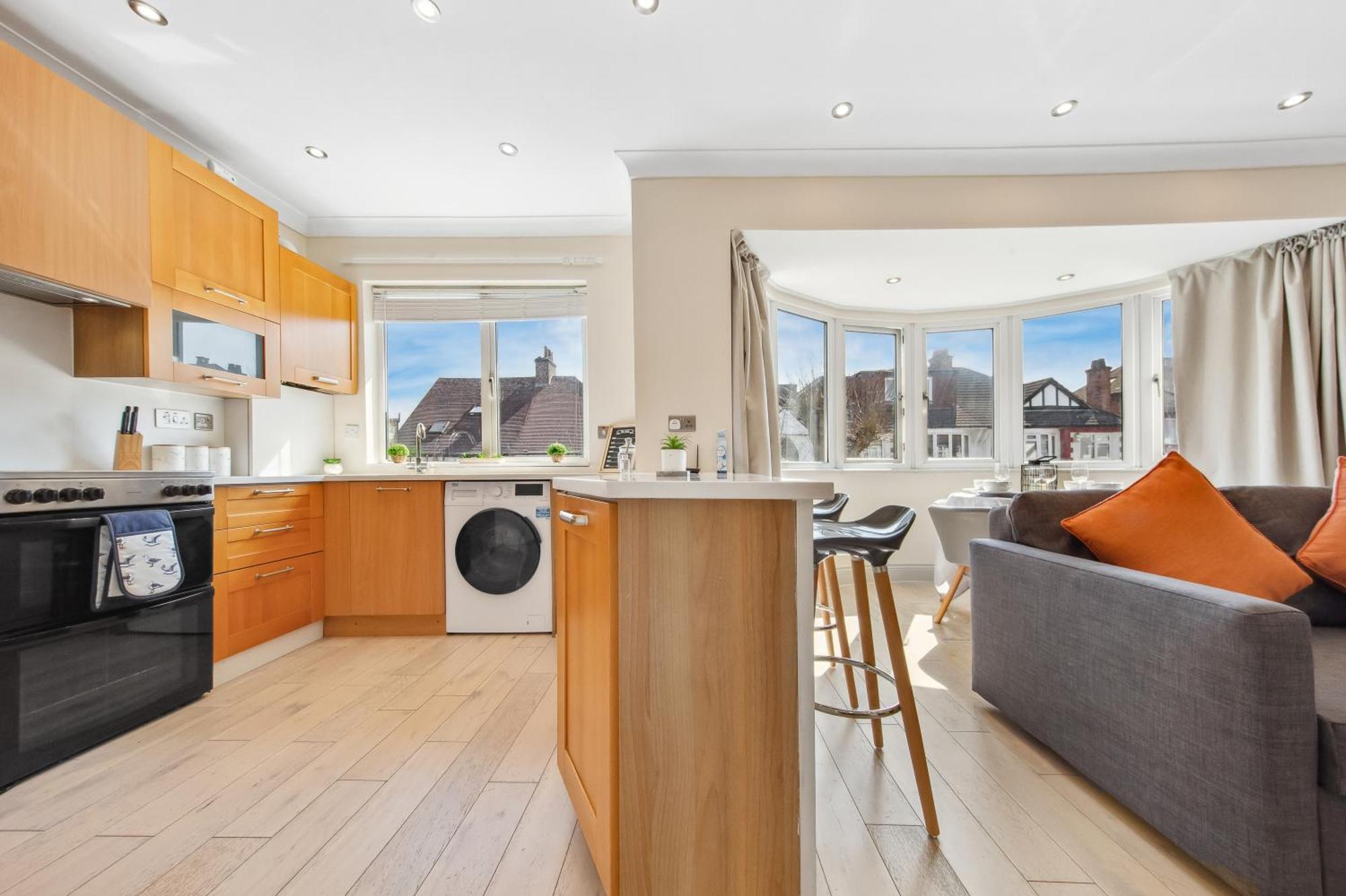 Appartement Stylish 4 Bed 2 Bath Nw