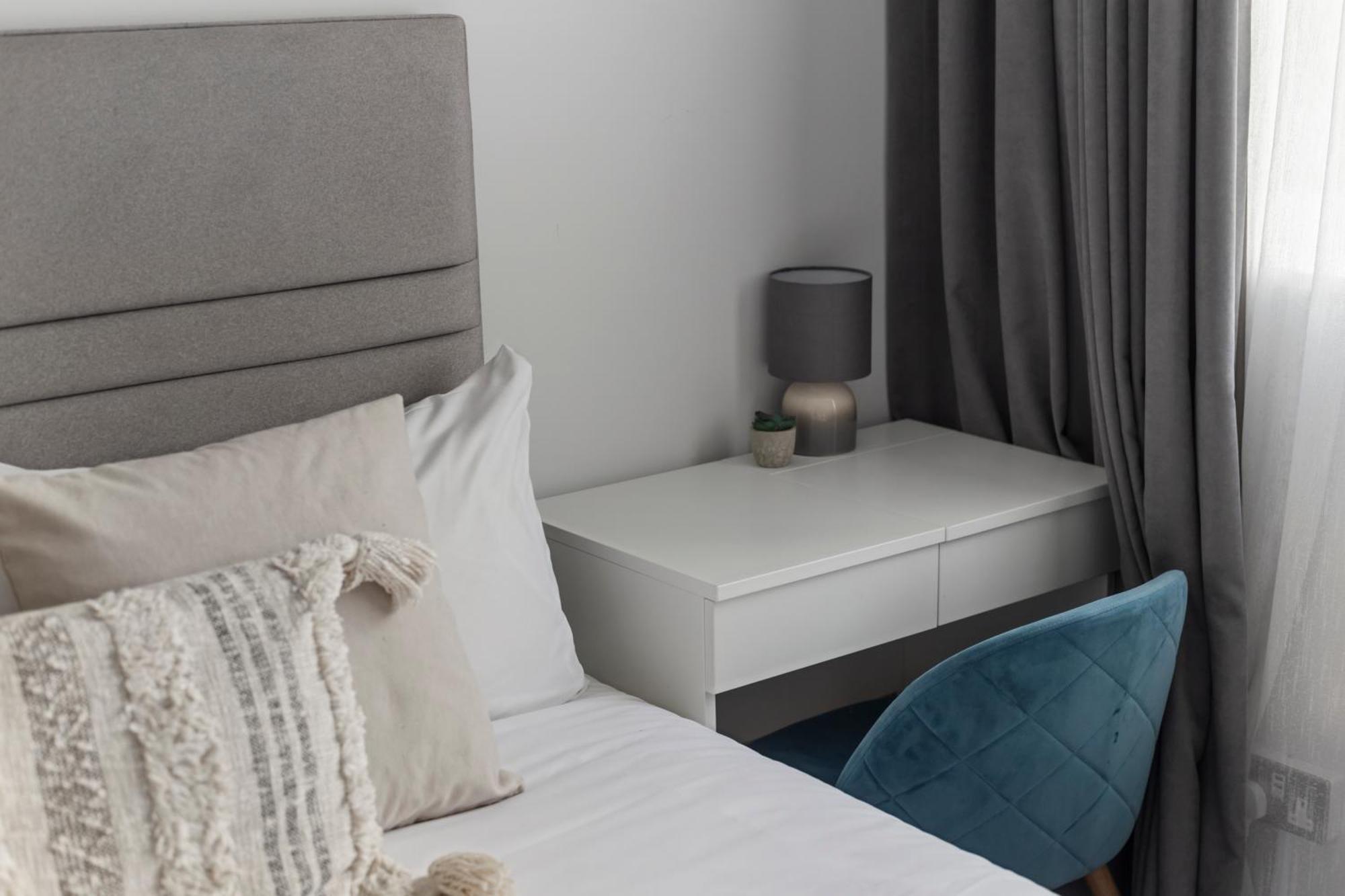 Monthly For 3-bedroom Only 5 Minutes To Hoxton Station * Londres