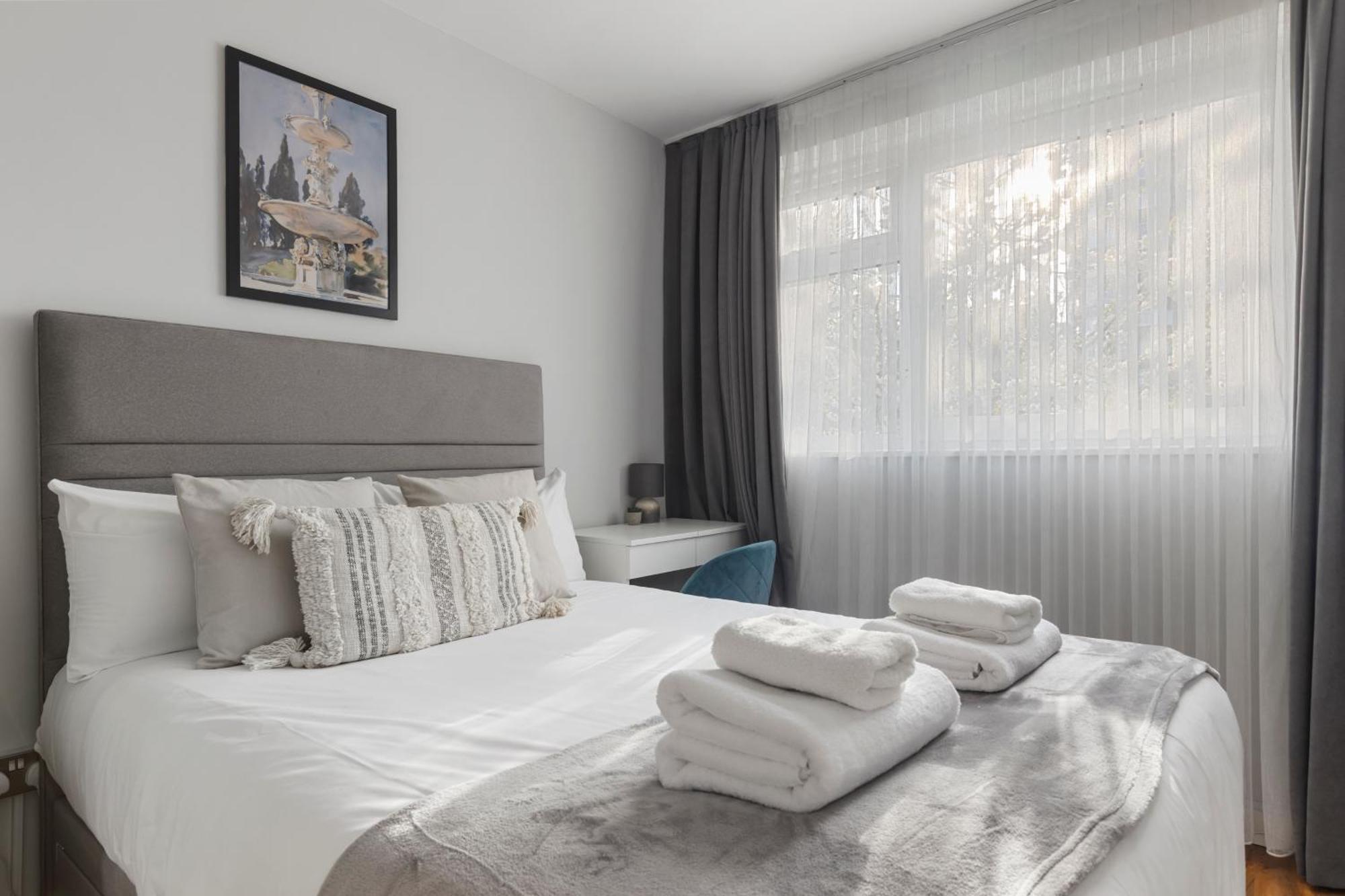 Monthly For 3-bedroom Only 5 Minutes To Hoxton Station Appartement