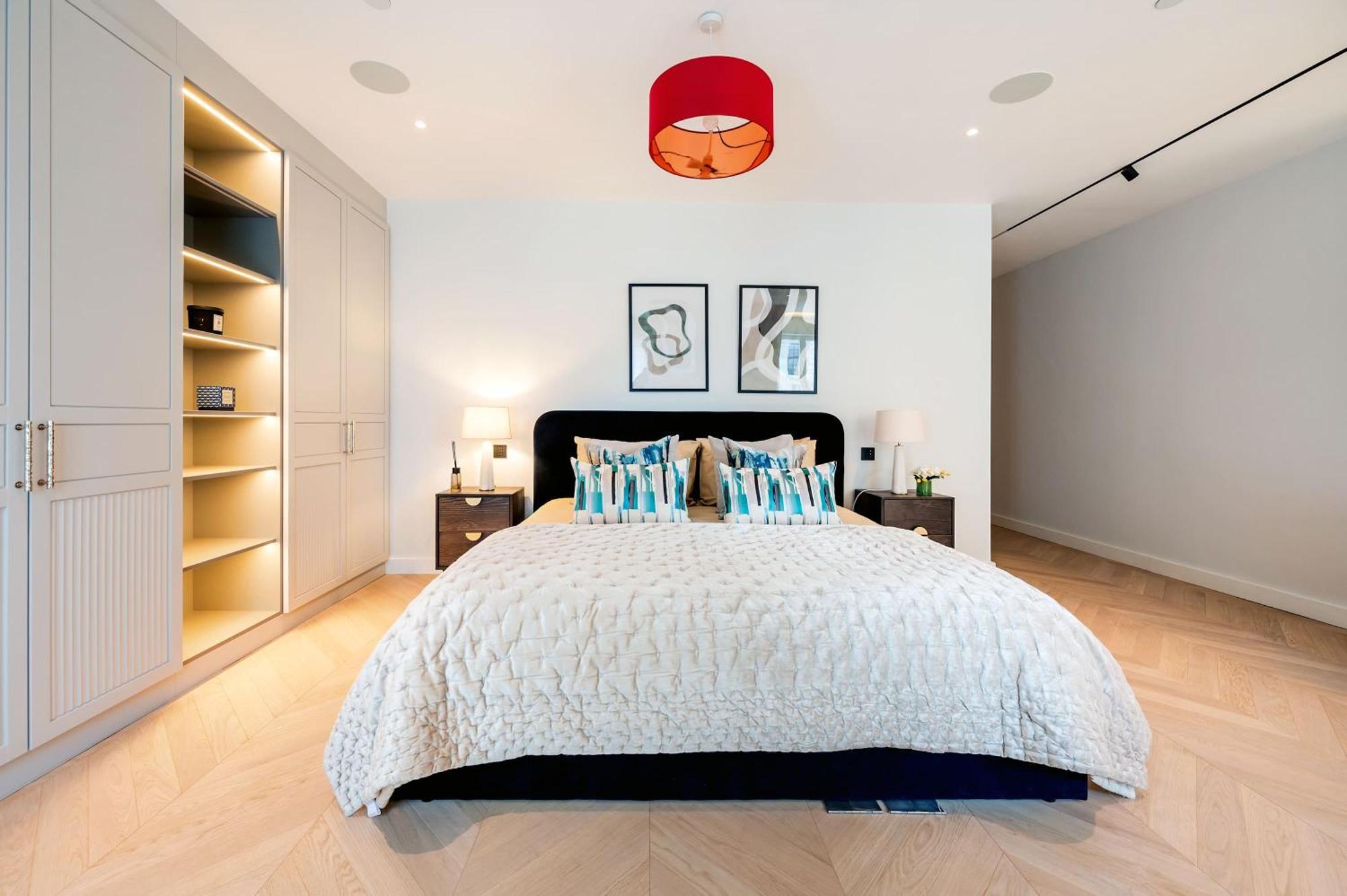 Fitzrovias 3 Bedroom 4 Bathroom Penthouse With Terrace Aircooling And Lift *